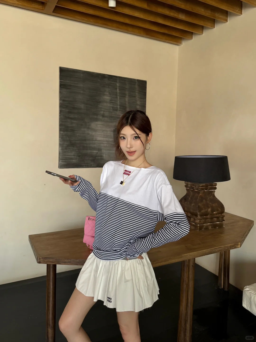 M 25 Striped patchwork, one-shoulder long sleeves