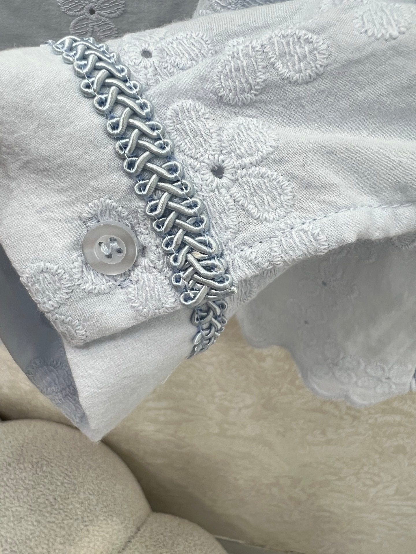 V 25 new hollowed out carved flowers cotton and linen suit