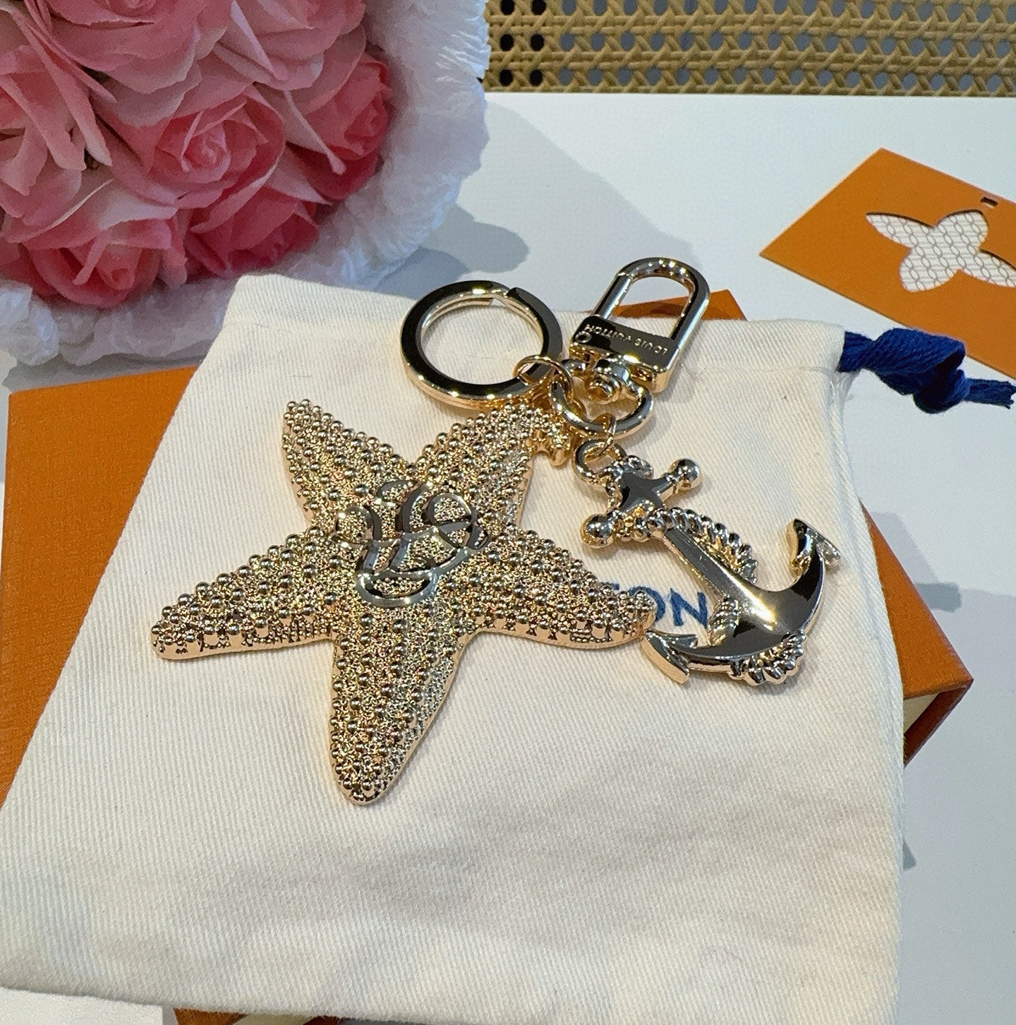 L 25 New Starfish keychain Bag charm