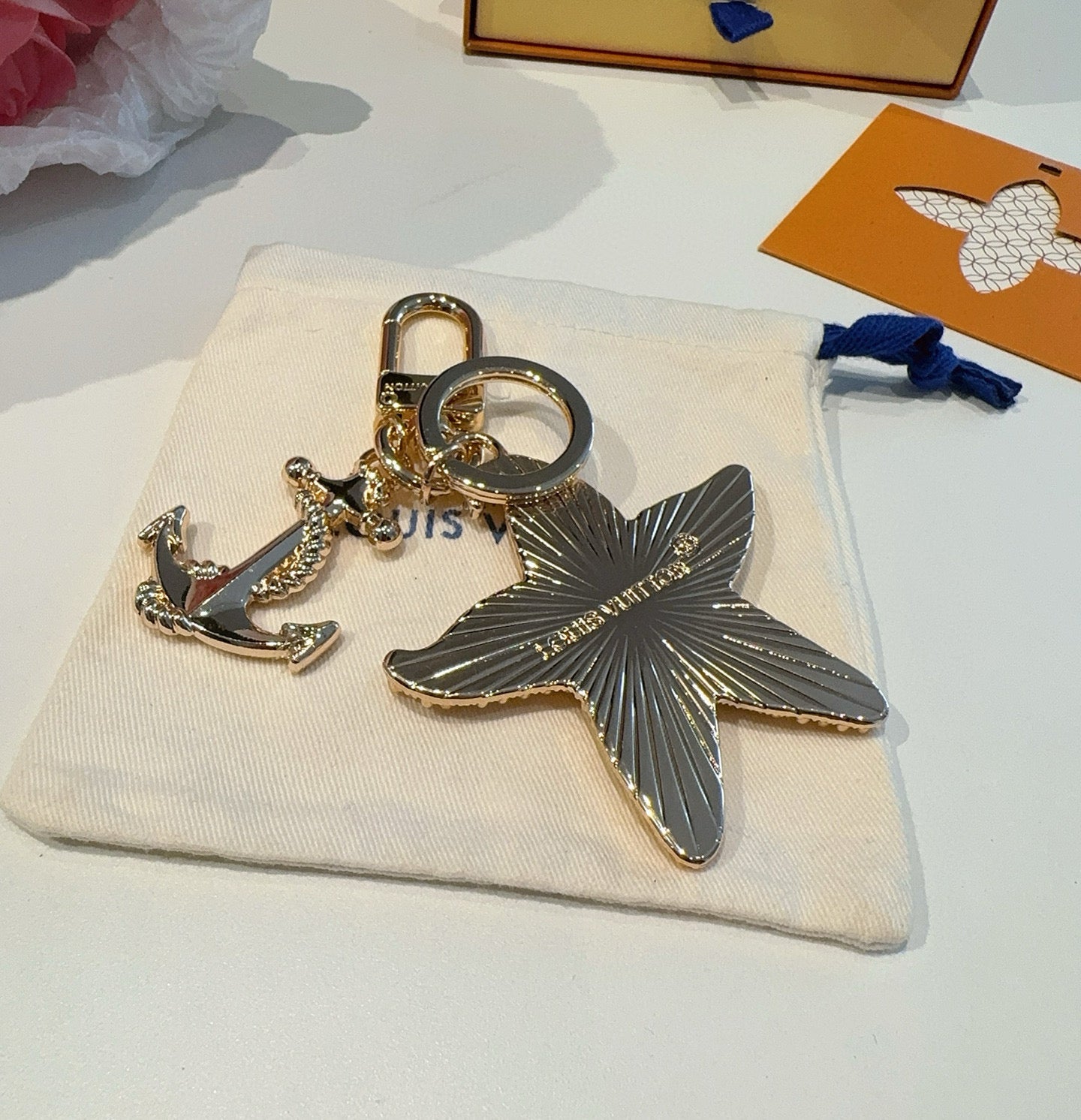 L 25 New Starfish keychain Bag charm