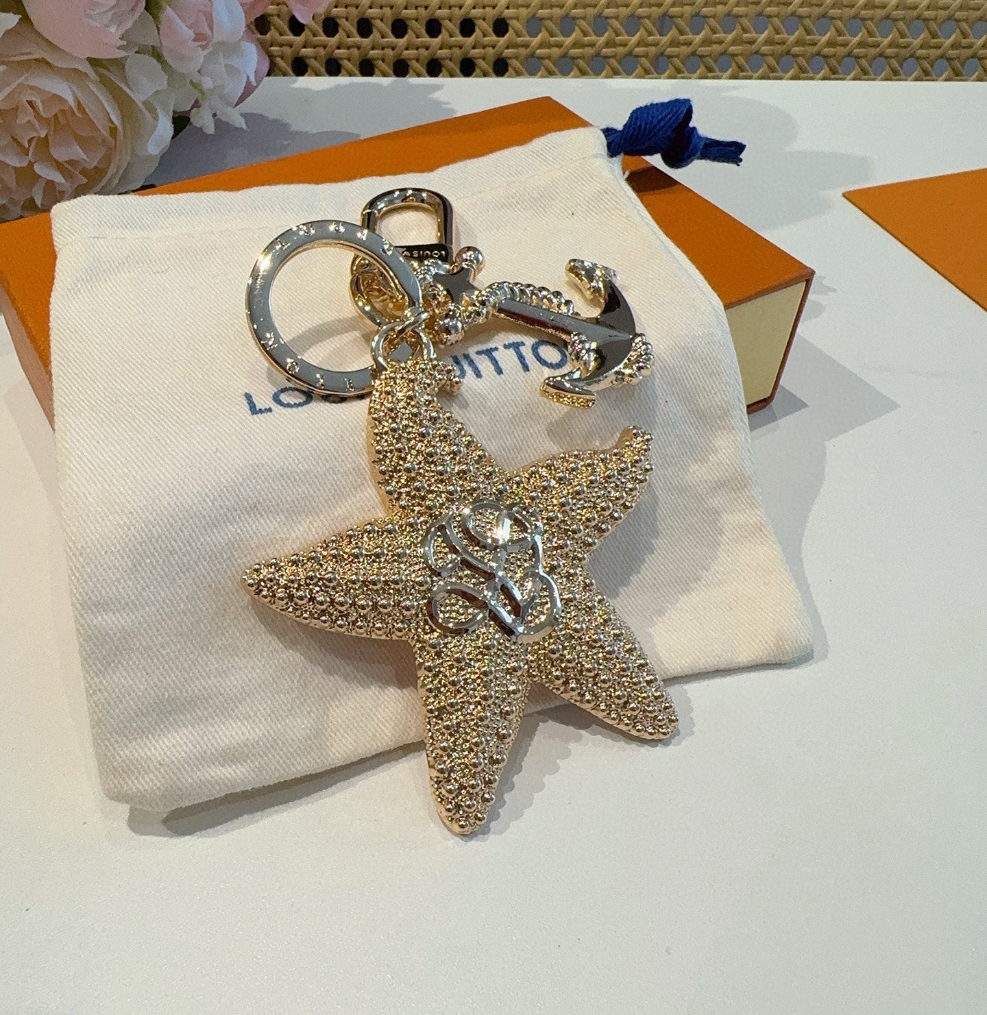 L 25 New Starfish keychain Bag charm
