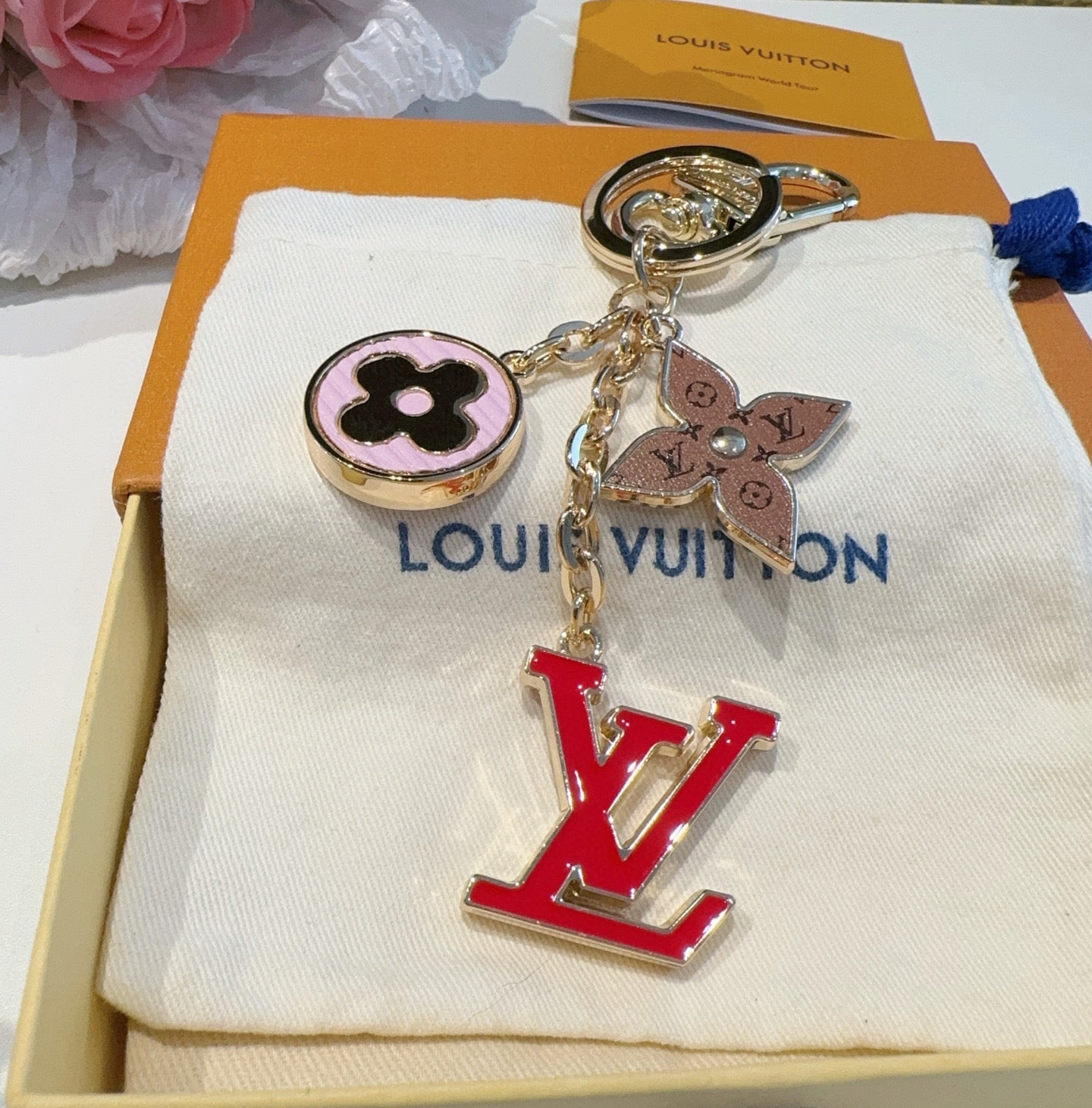 L 25 New Keychain bag charm