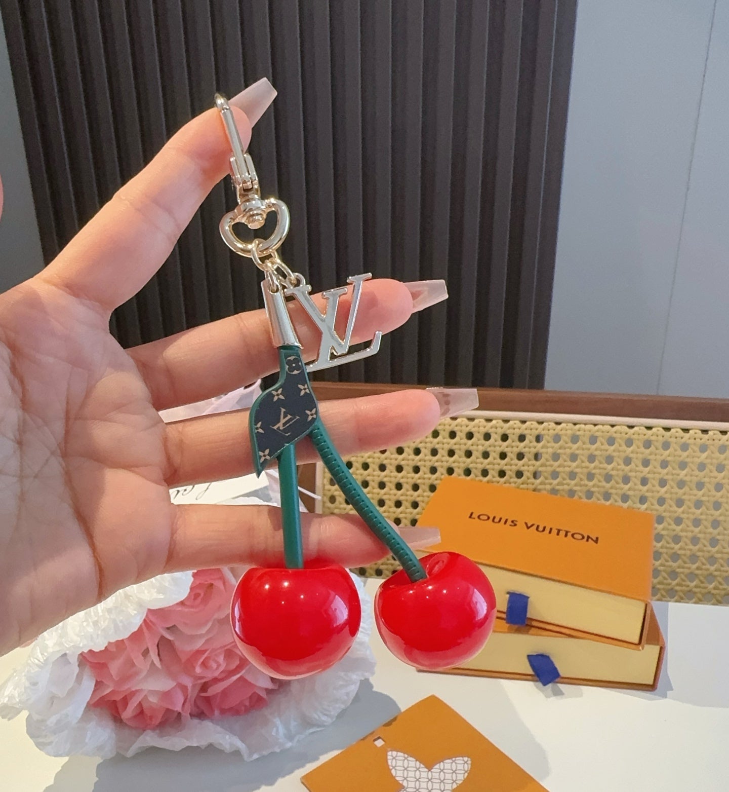 L 25 Keychain Bag charm x Cerise