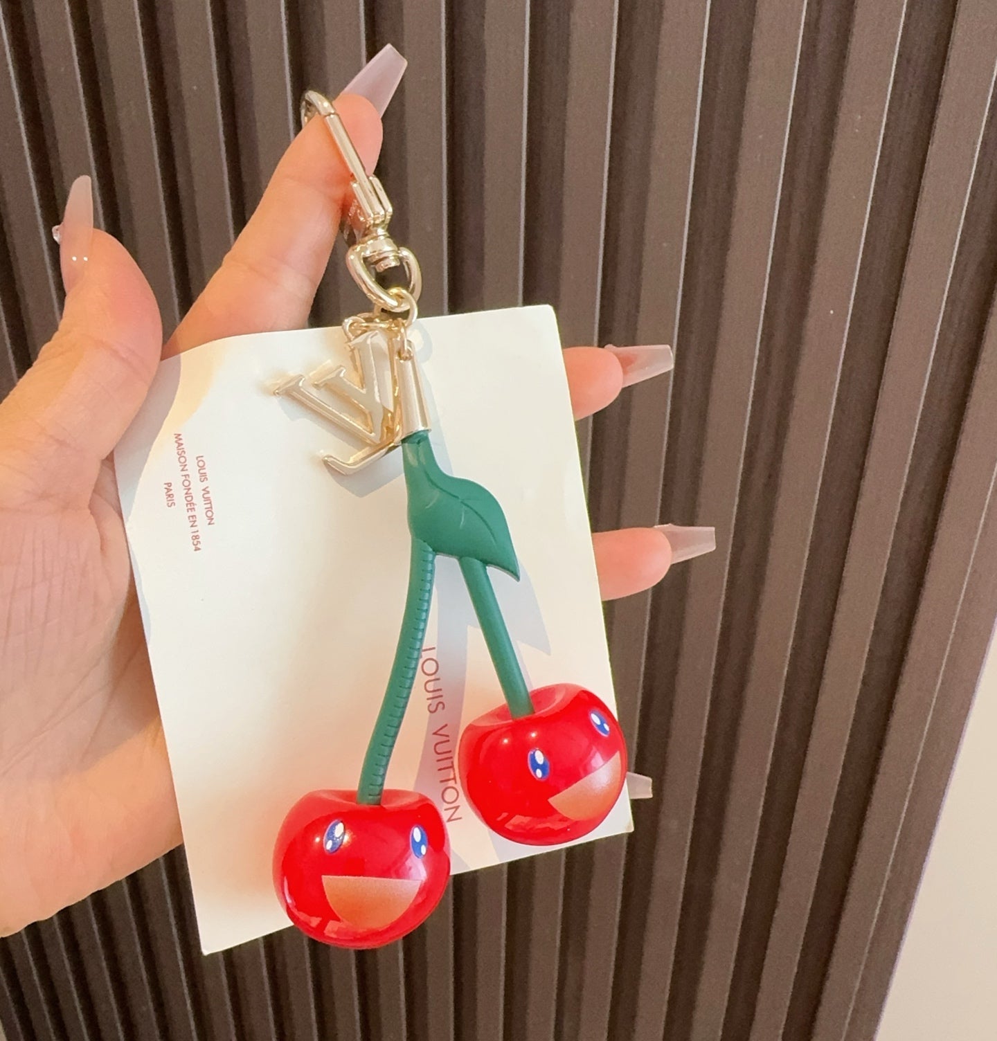L 25 Keychain Bag charm x Cerise