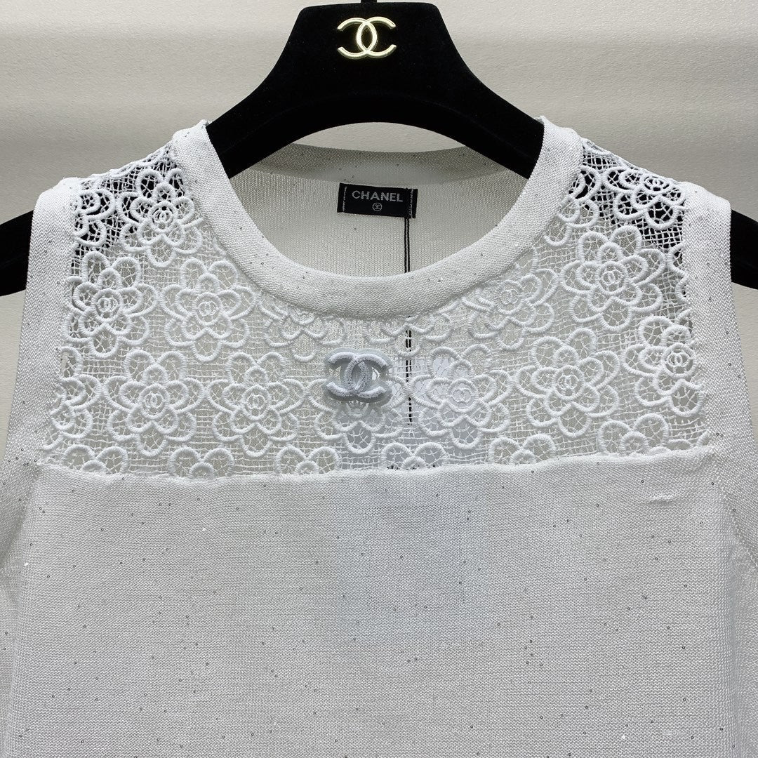 C 25 Patchwork Lace Crochet Vest
