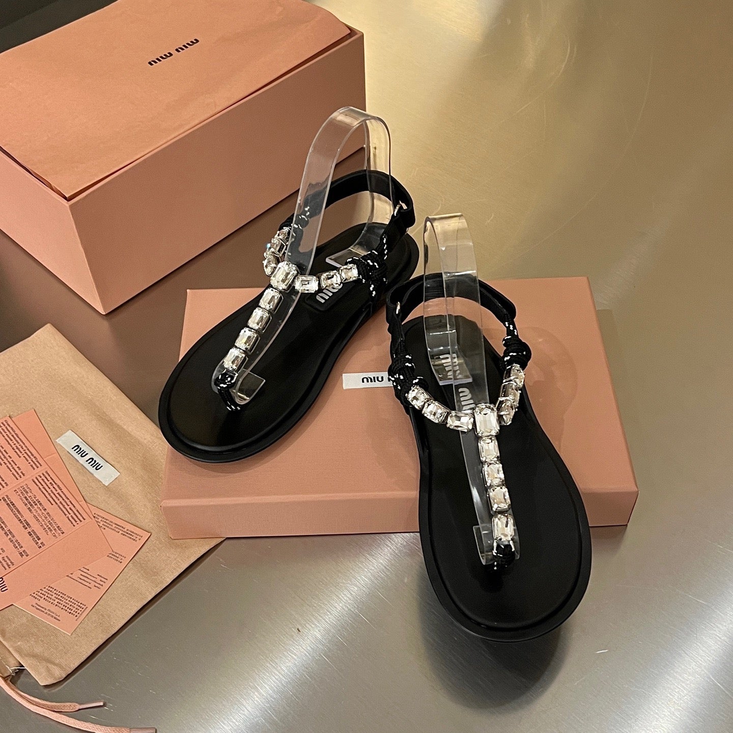 Mi 25 Diamond chain sandals
