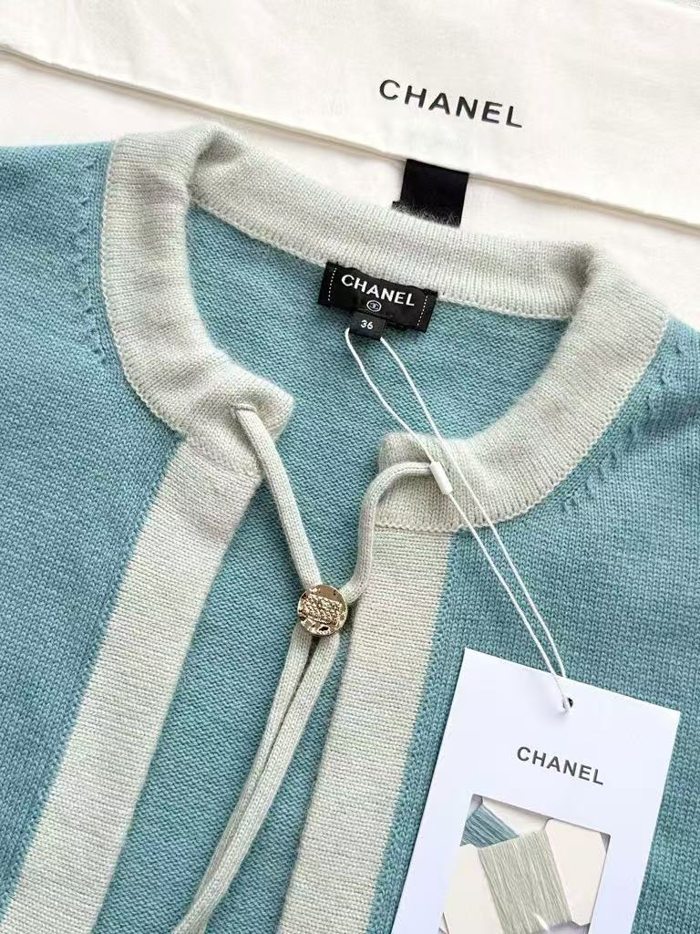 C 2025 new products Knitted cardigan