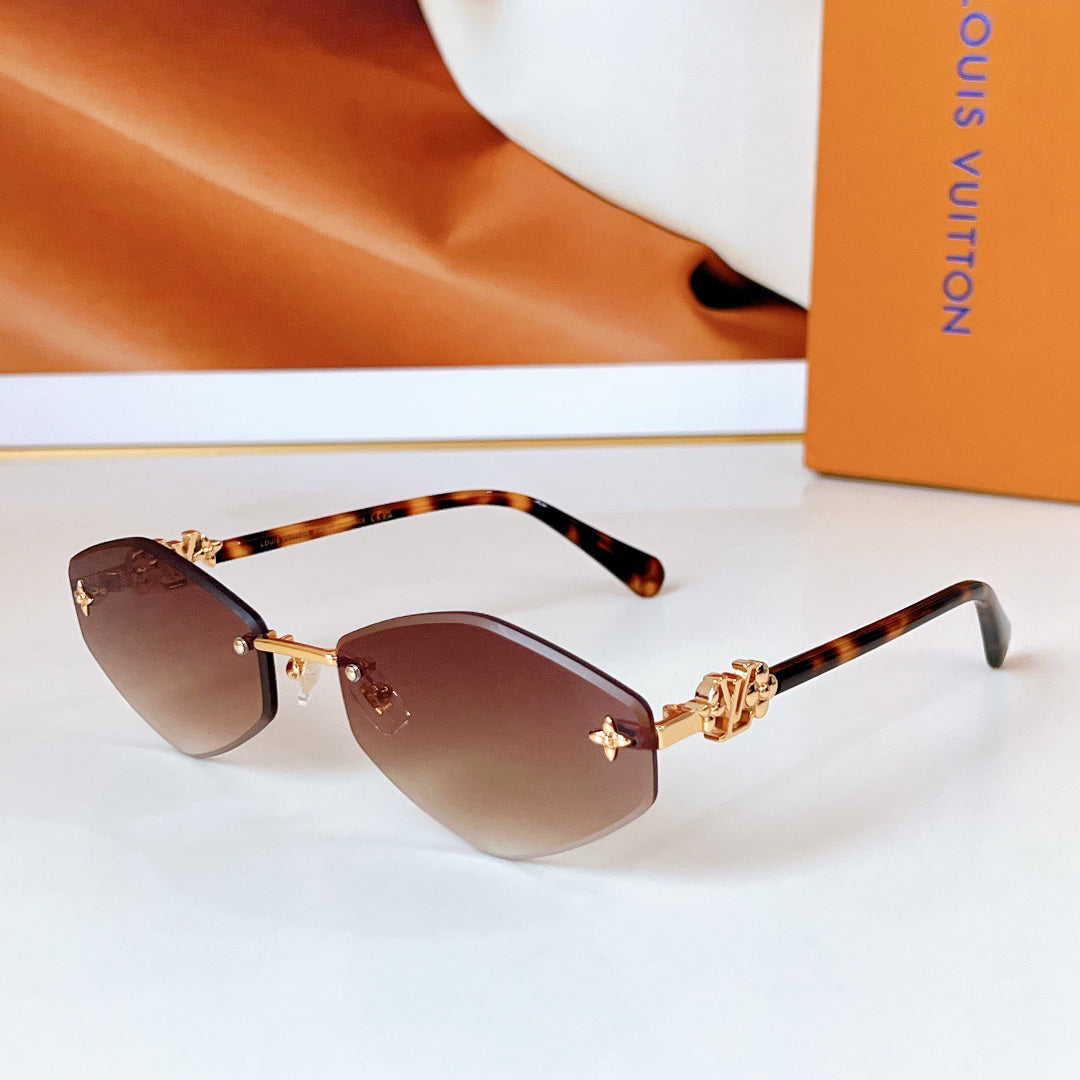 25 nouvelles lunettes de soleil tendance