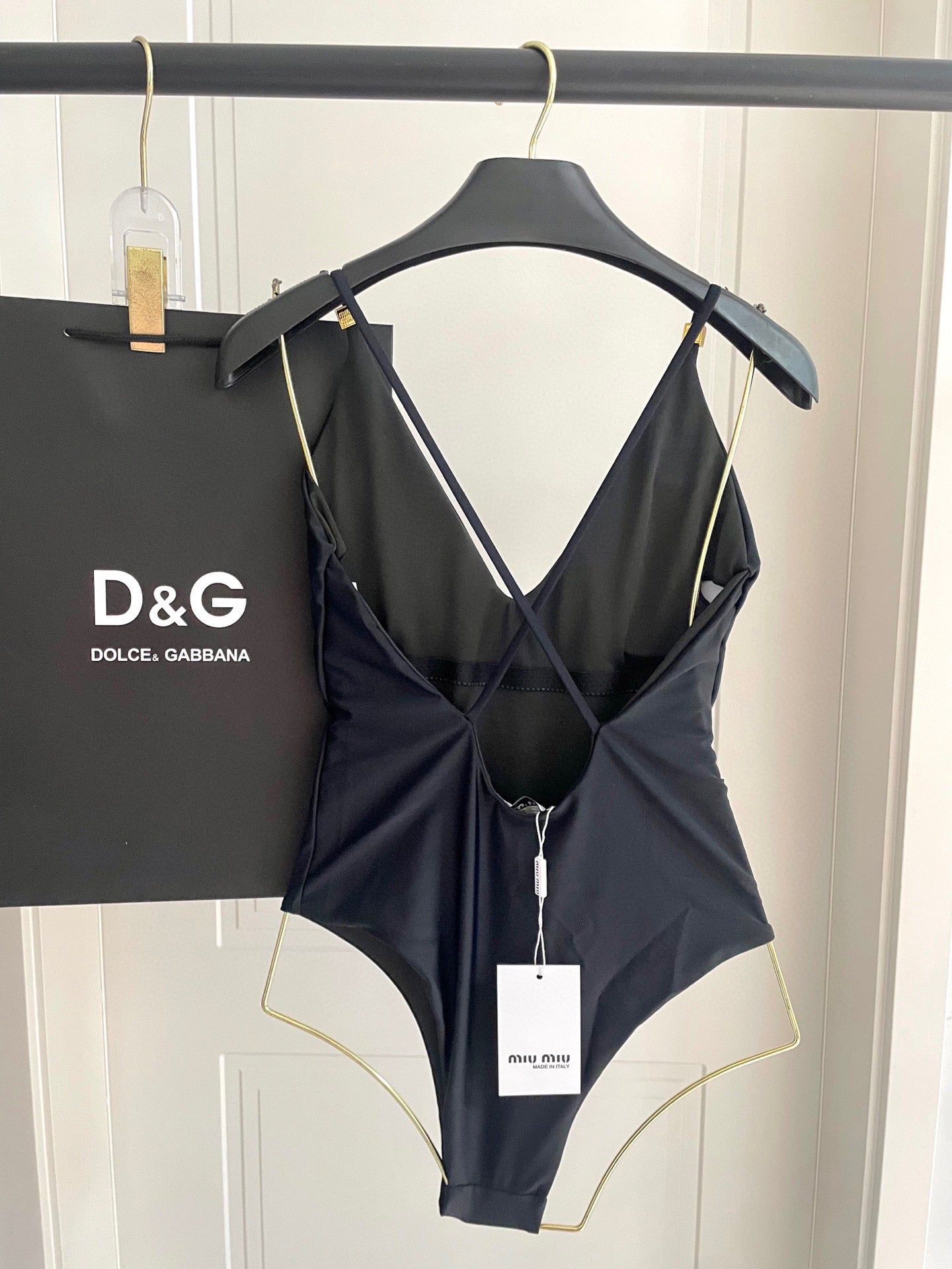 M 25 New High-grade Black One-piece Swimsuit