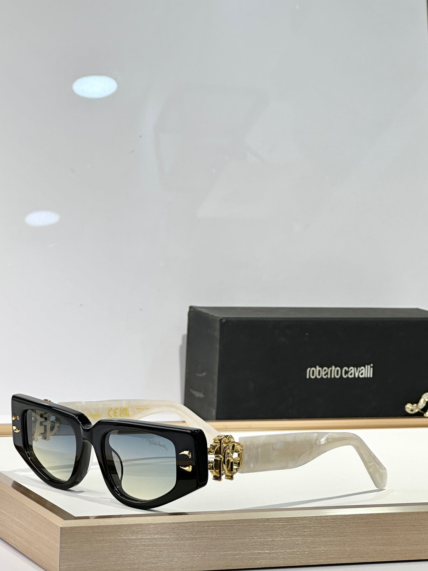 Ro 25 Sunglasses