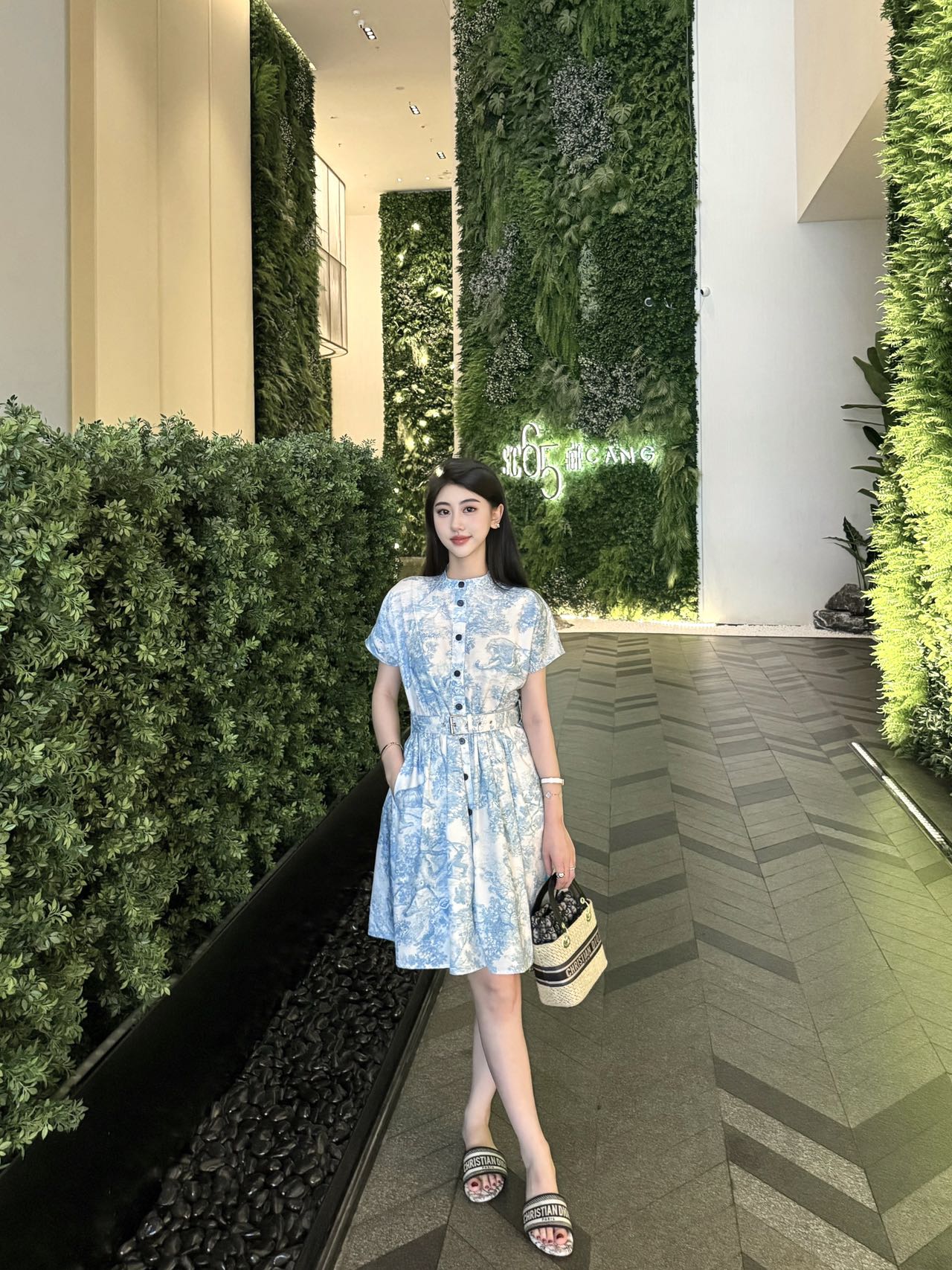 D 25 New Jungle Animal Print Short Sleeve Dress