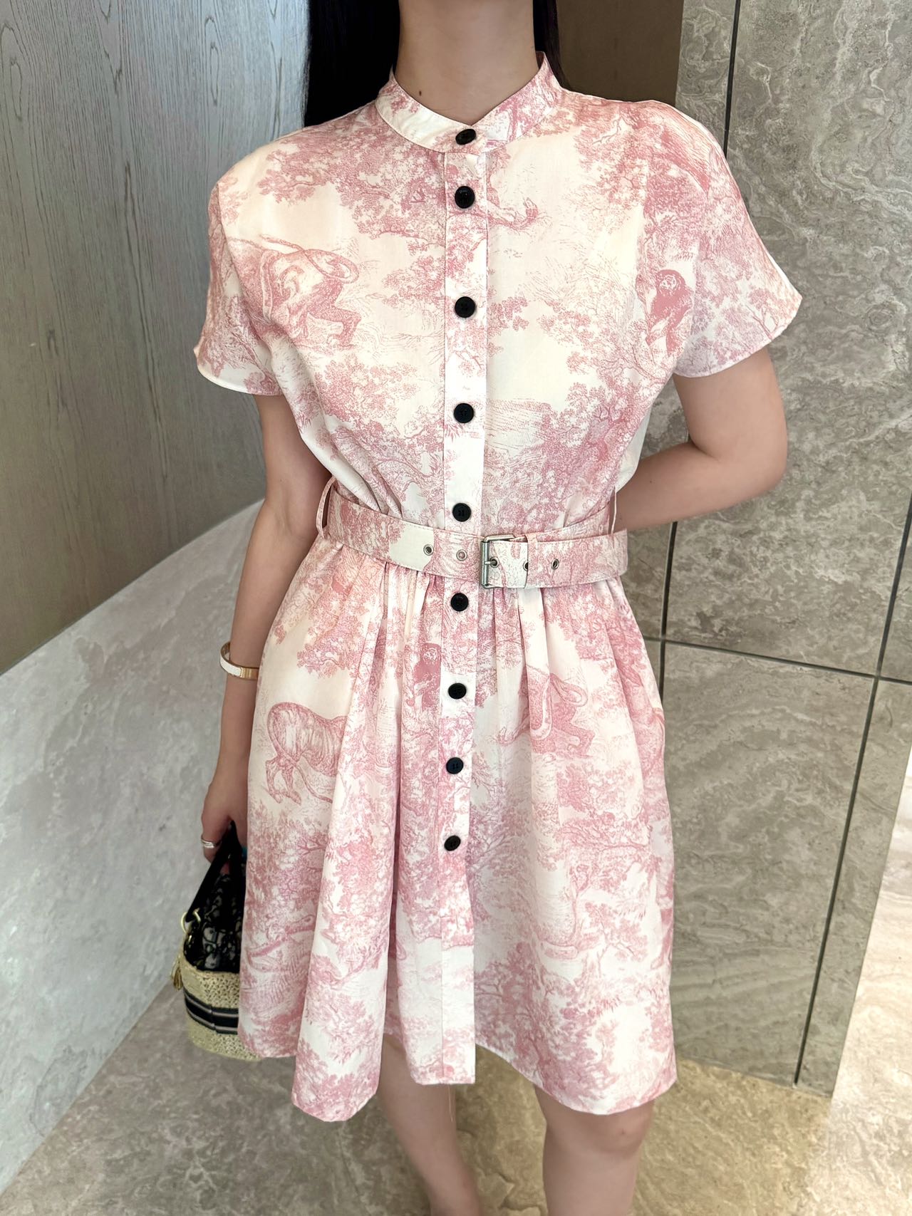 D 25 New Jungle Animal Print Short Sleeve Dress