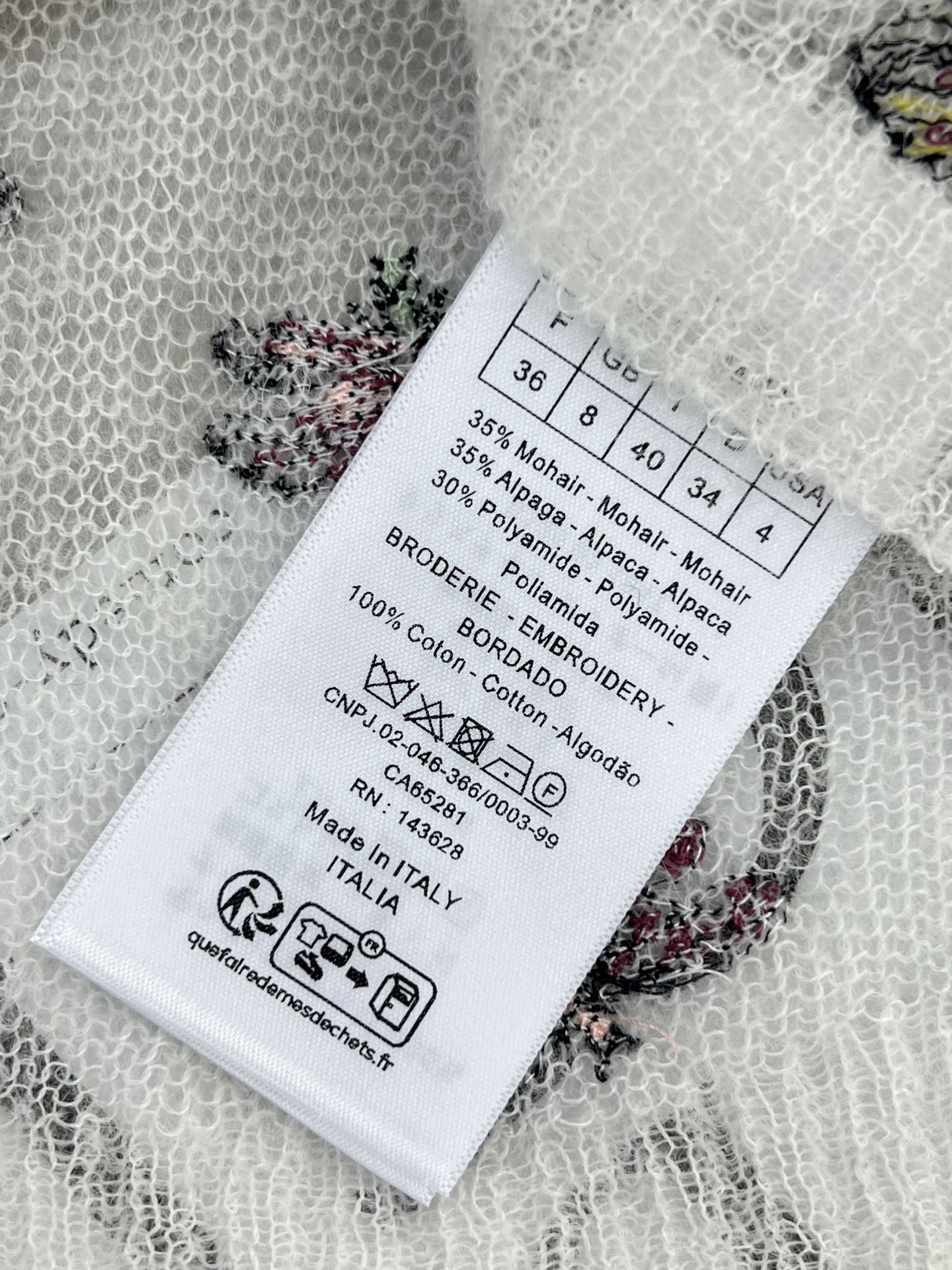 D 25 Dragonfly Knit Sweater