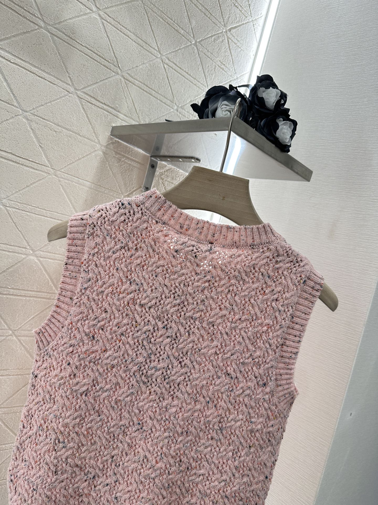 25 new summer leaf knitted vest