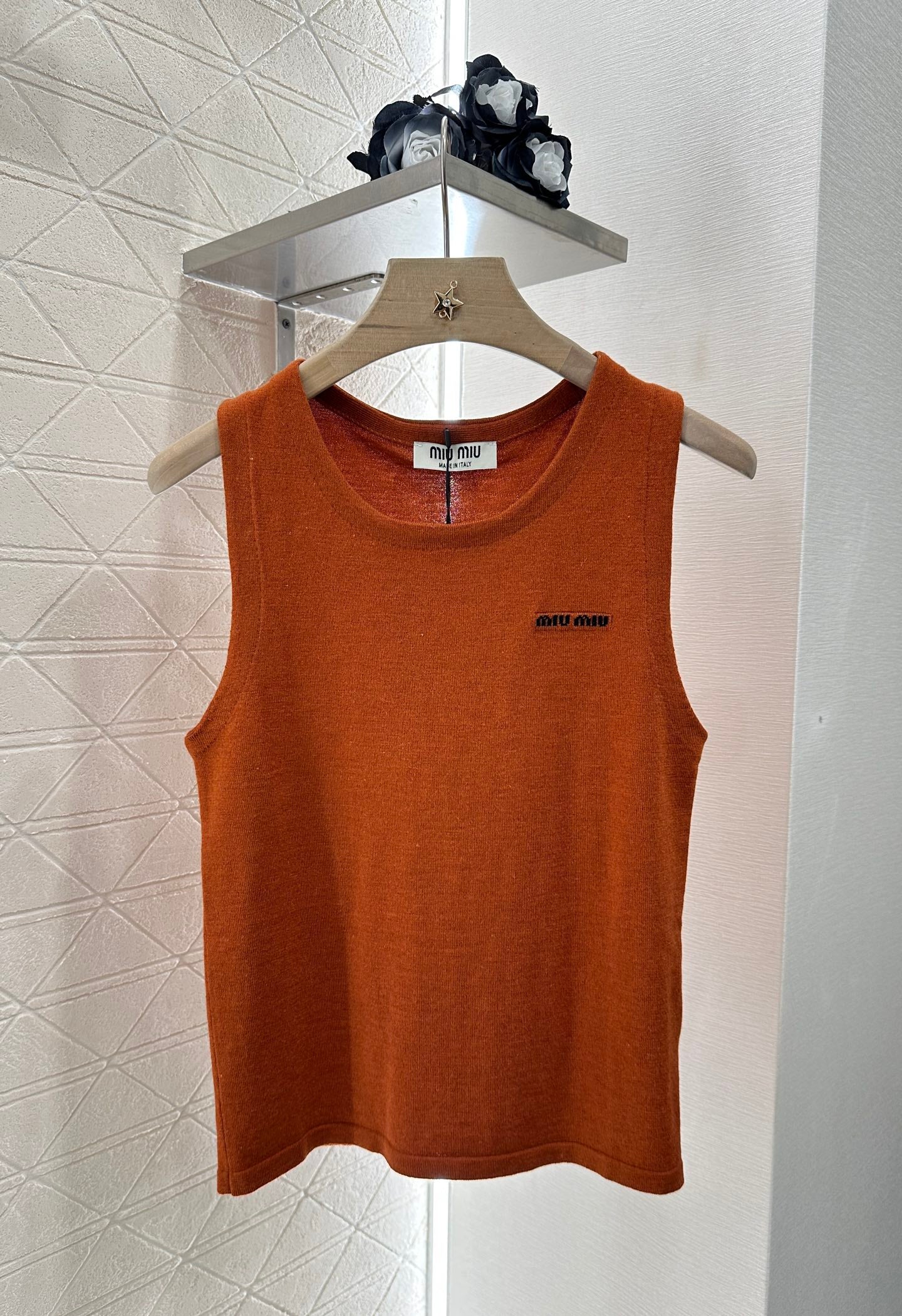 2025 Summer New Slim Fit Knitted Vest