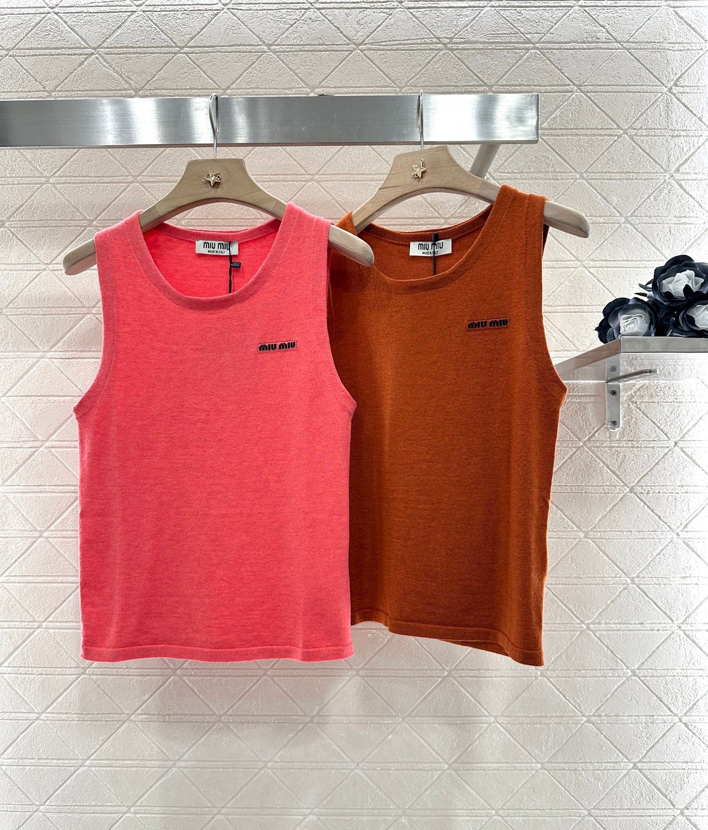 2025 Summer New Slim Fit Knitted Vest