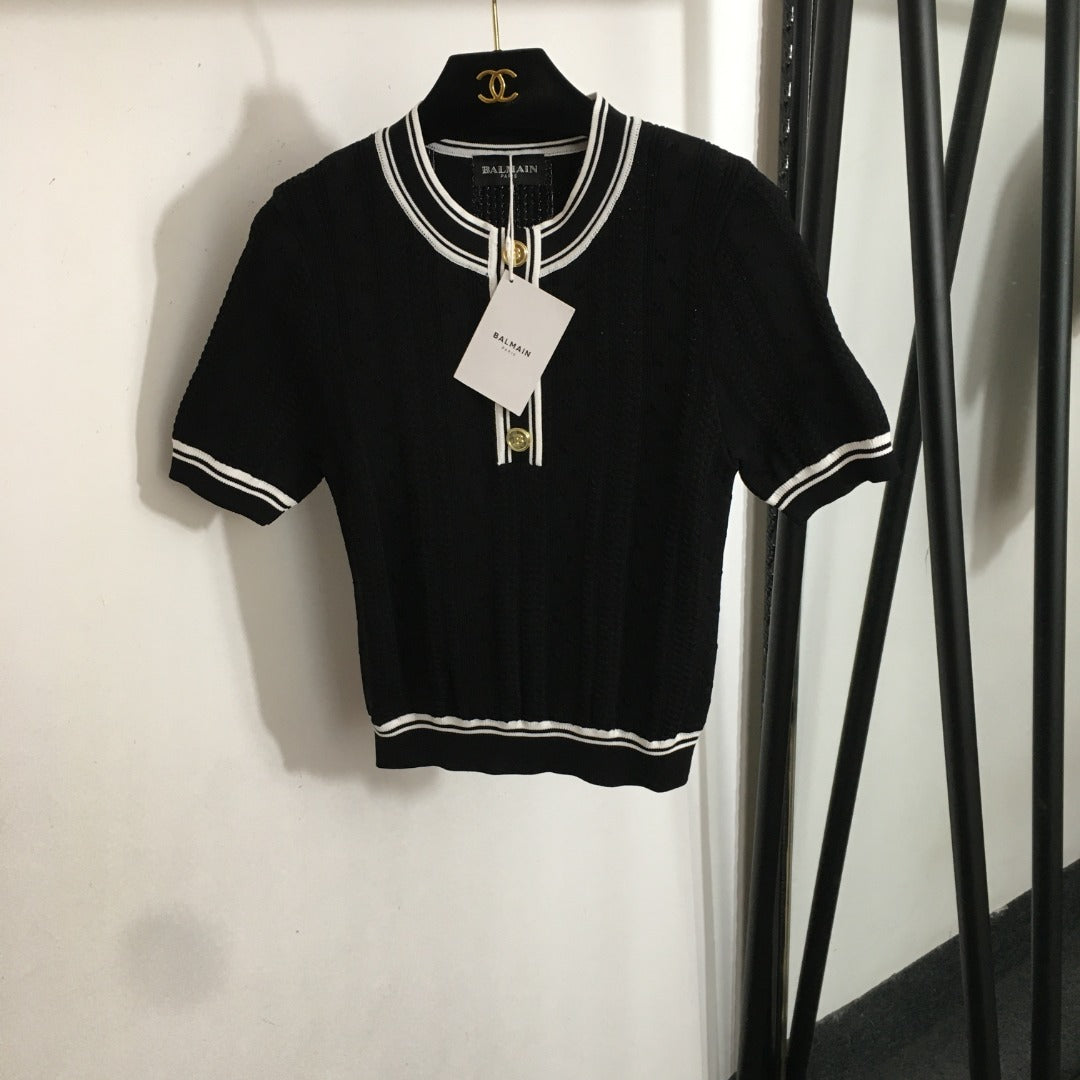 25 Summer new letter button color matching round neck short sleeve knitted sweater top