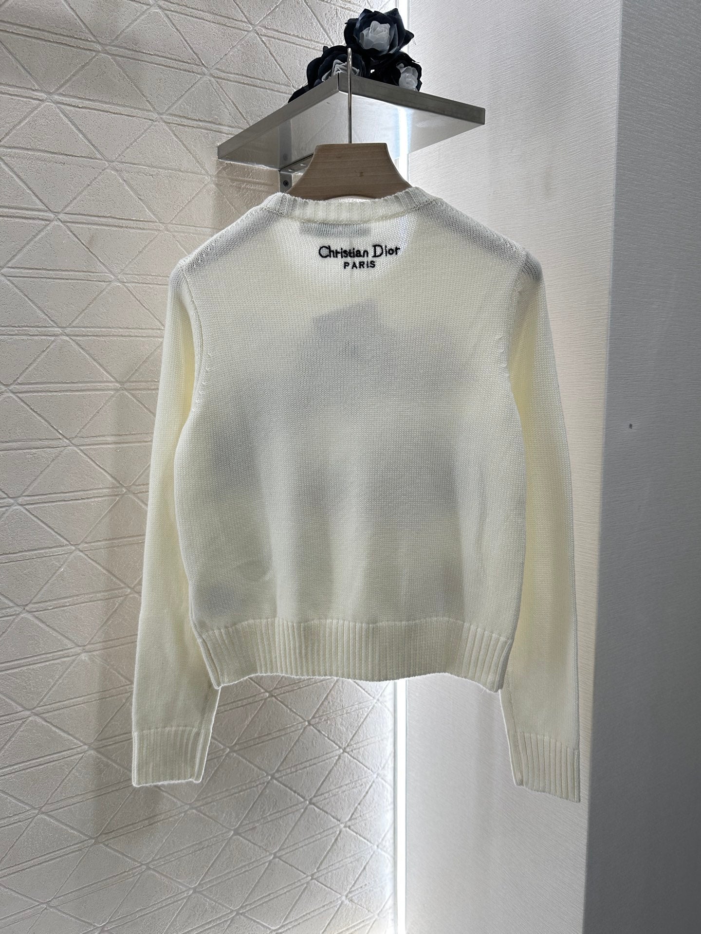 D 2025 Summer New Cityscape Embroidered Pullover Sweater