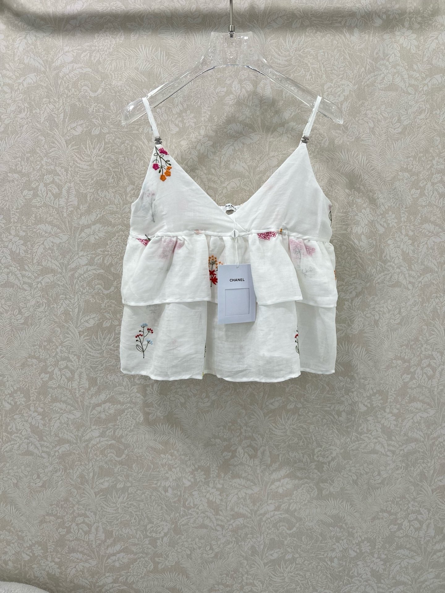 C 25 Summer new white color thread embroidery retro pure desire camisole