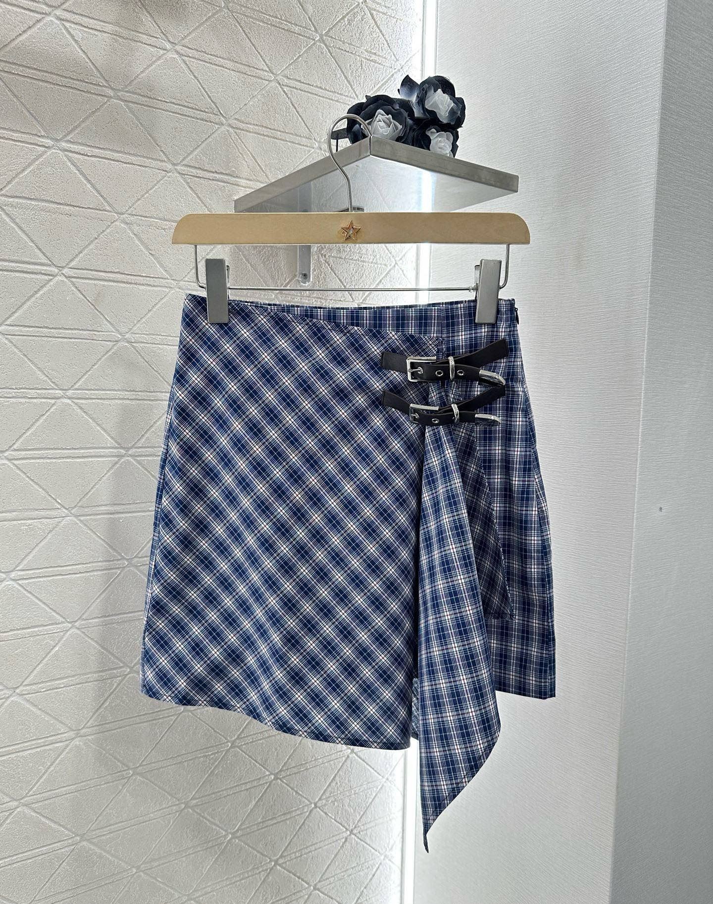 M 2025 Summer New Plaid Tube Top Miniskirt Set