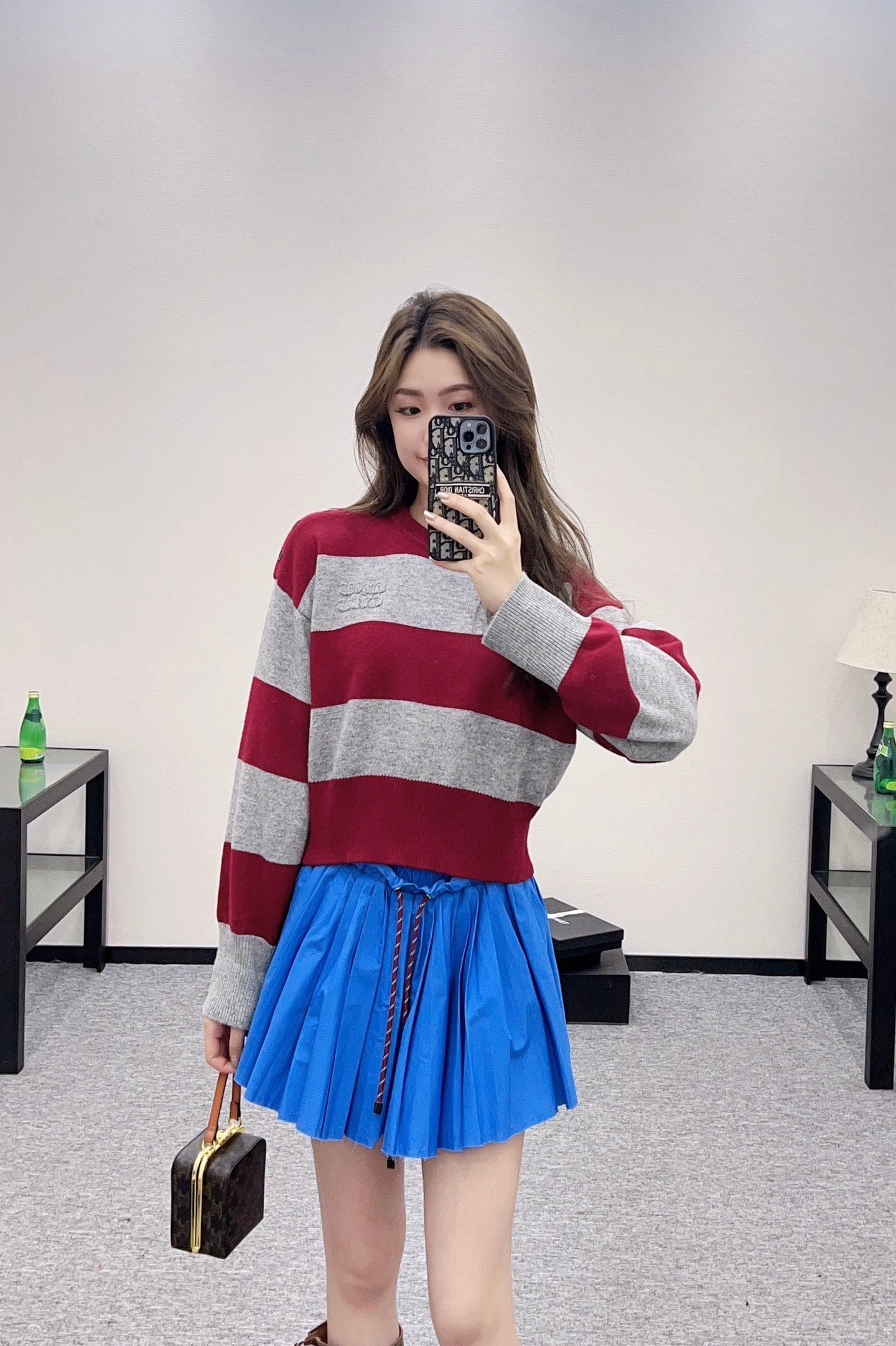 m 2025 Summer New Arrival Letter Striped Round Neck Sweater