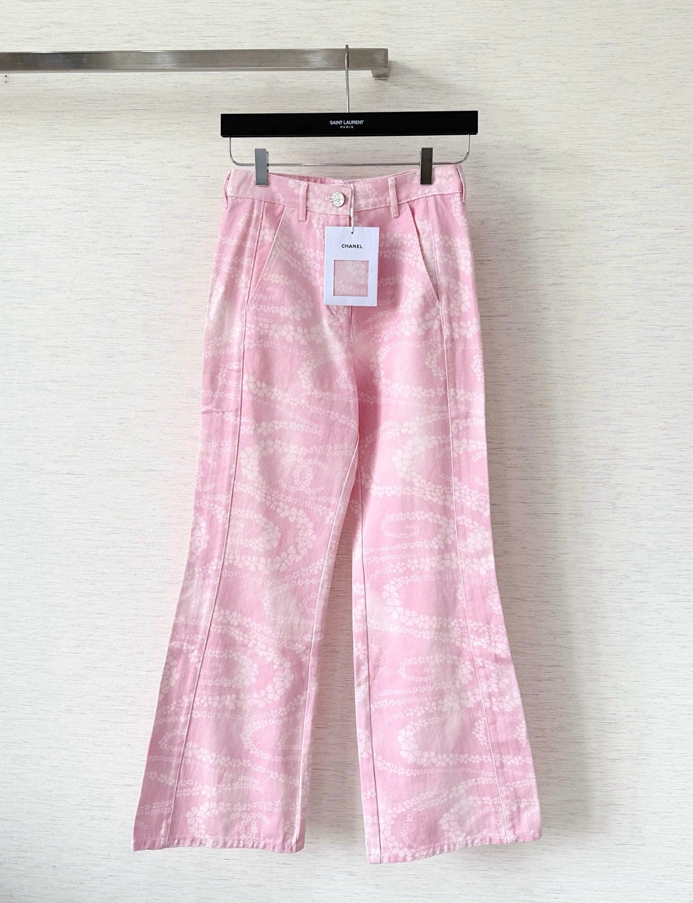 C 25 New Camellia logo positioning print fashion denim pants