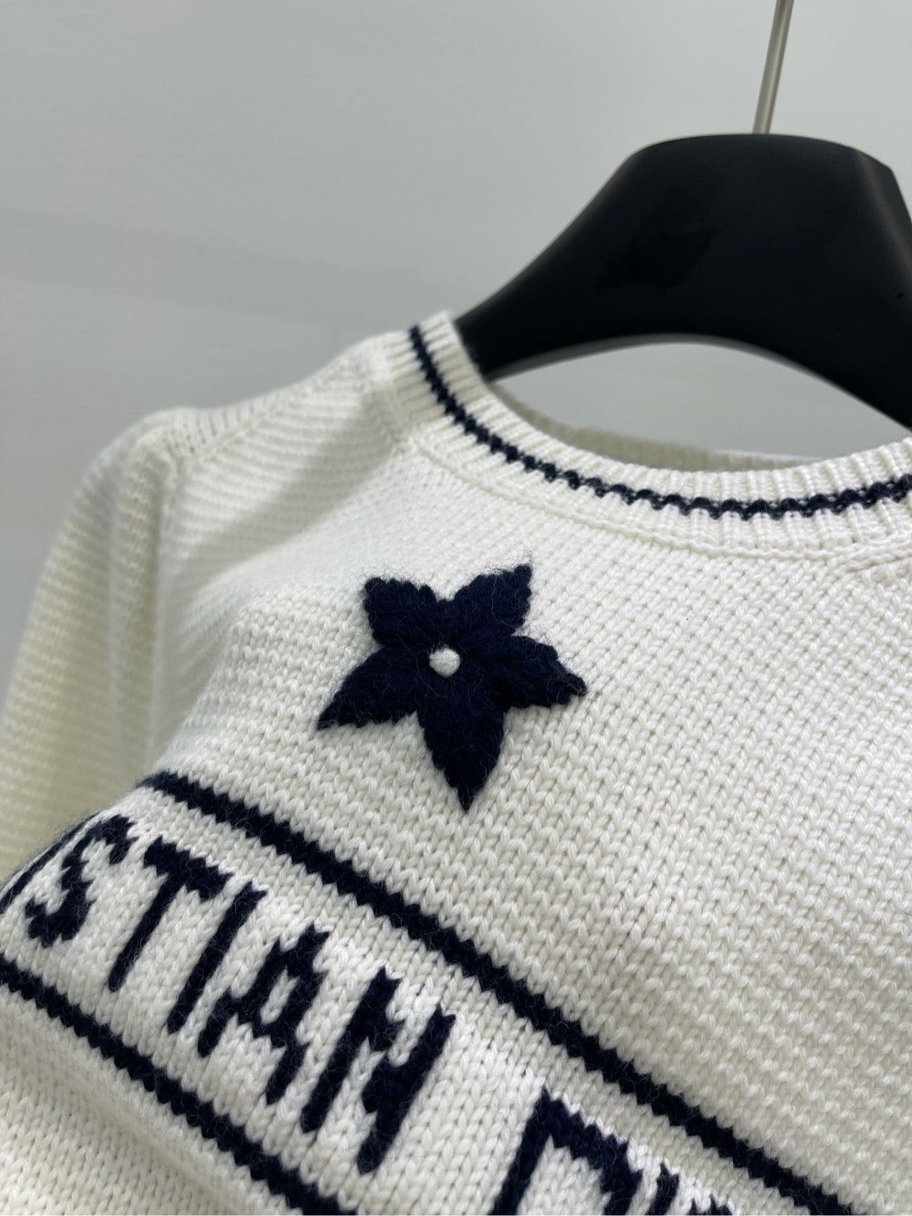 D 25 Star knitted short-sleeved top