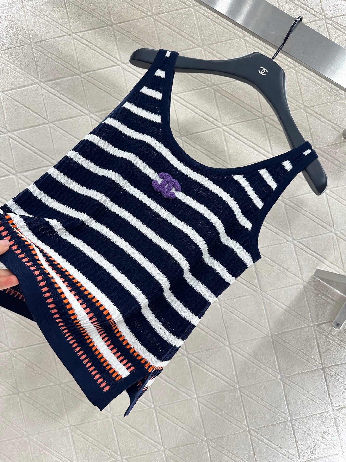 2025 Autumn New Striped knitted vest