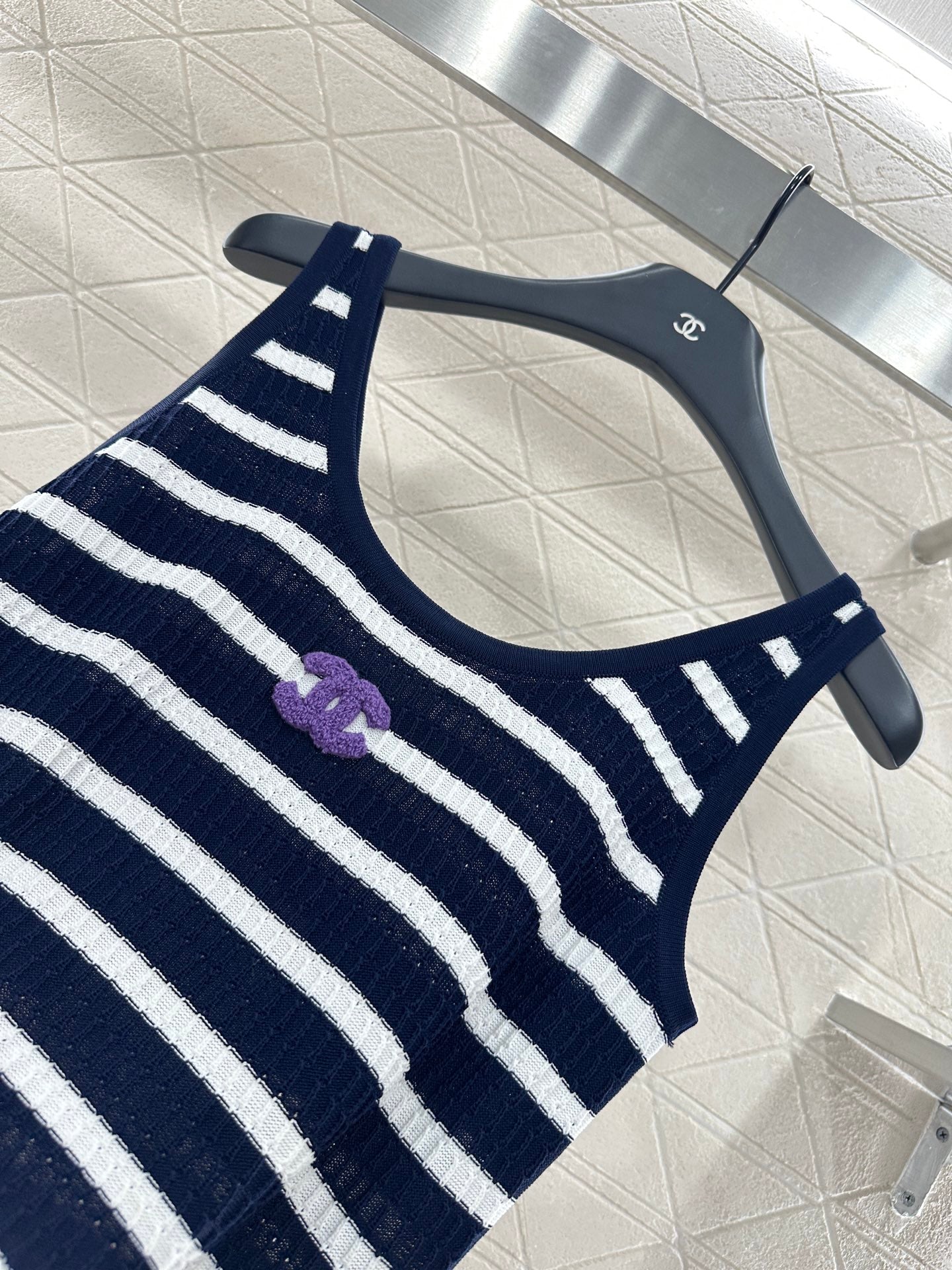 2025 Autumn New Striped knitted vest