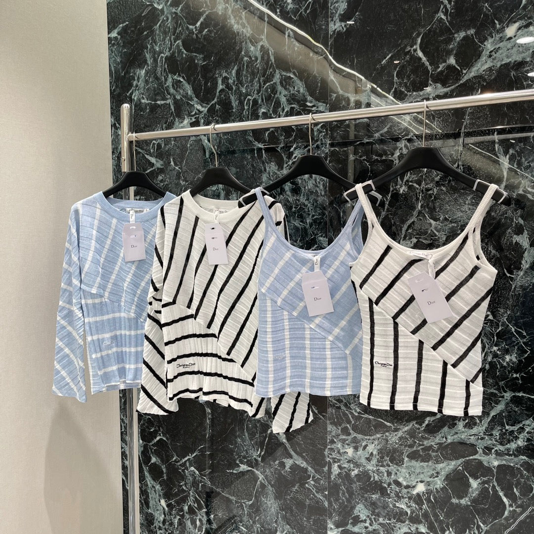 D 25 Early Autumn New Style Fake Two-piece Splicing Diagonal Stripe Knitted Long Sleeves