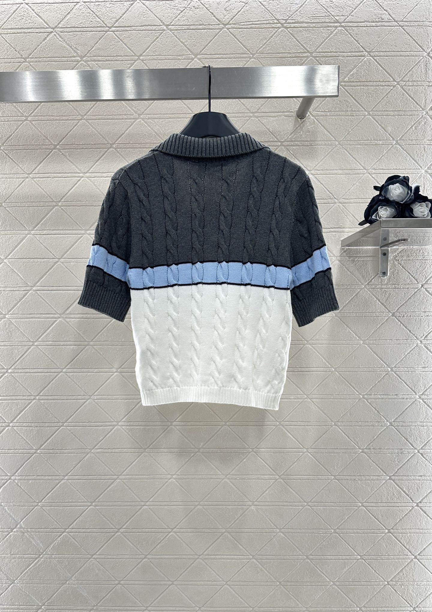 2025 Autumn New Arrivals Zippered Cardigan Knitted Short Sleeves