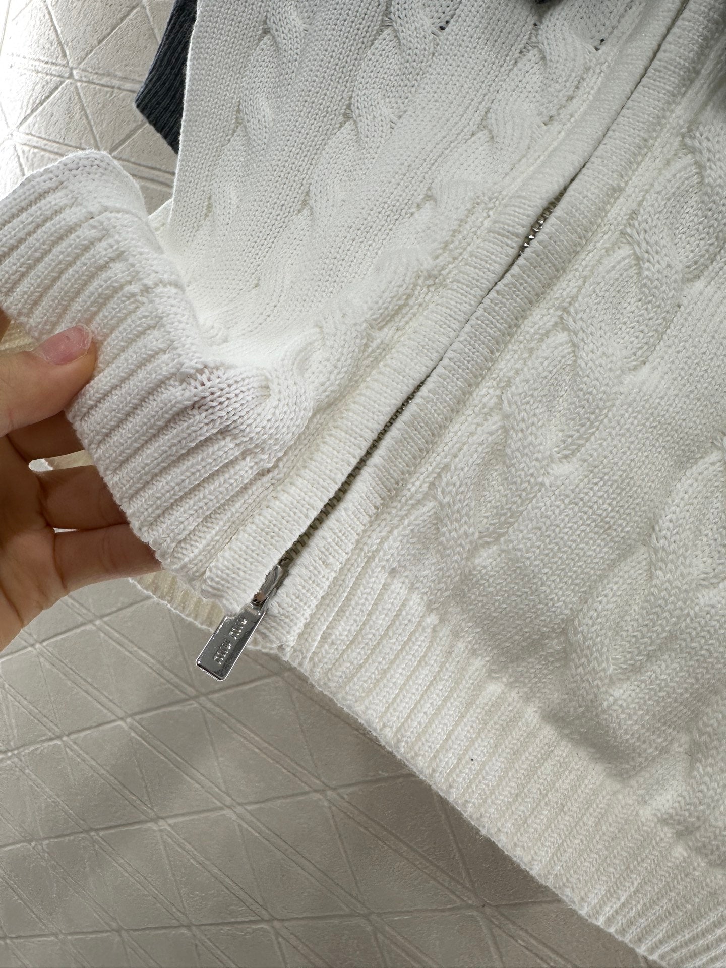 2025 Autumn New Arrivals Zippered Cardigan Knitted Short Sleeves