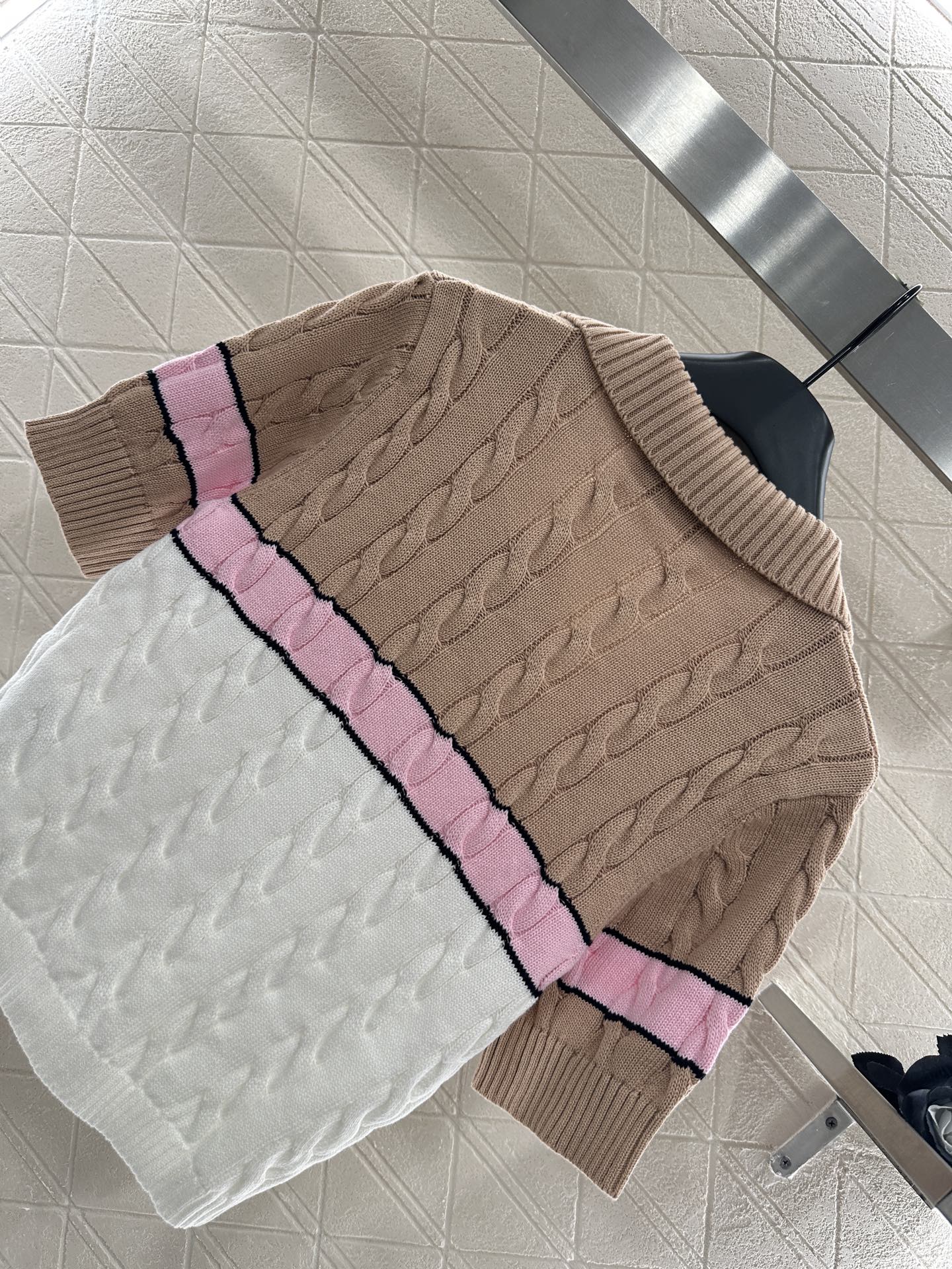 2025 Autumn New Arrivals Zippered Cardigan Knitted Short Sleeves
