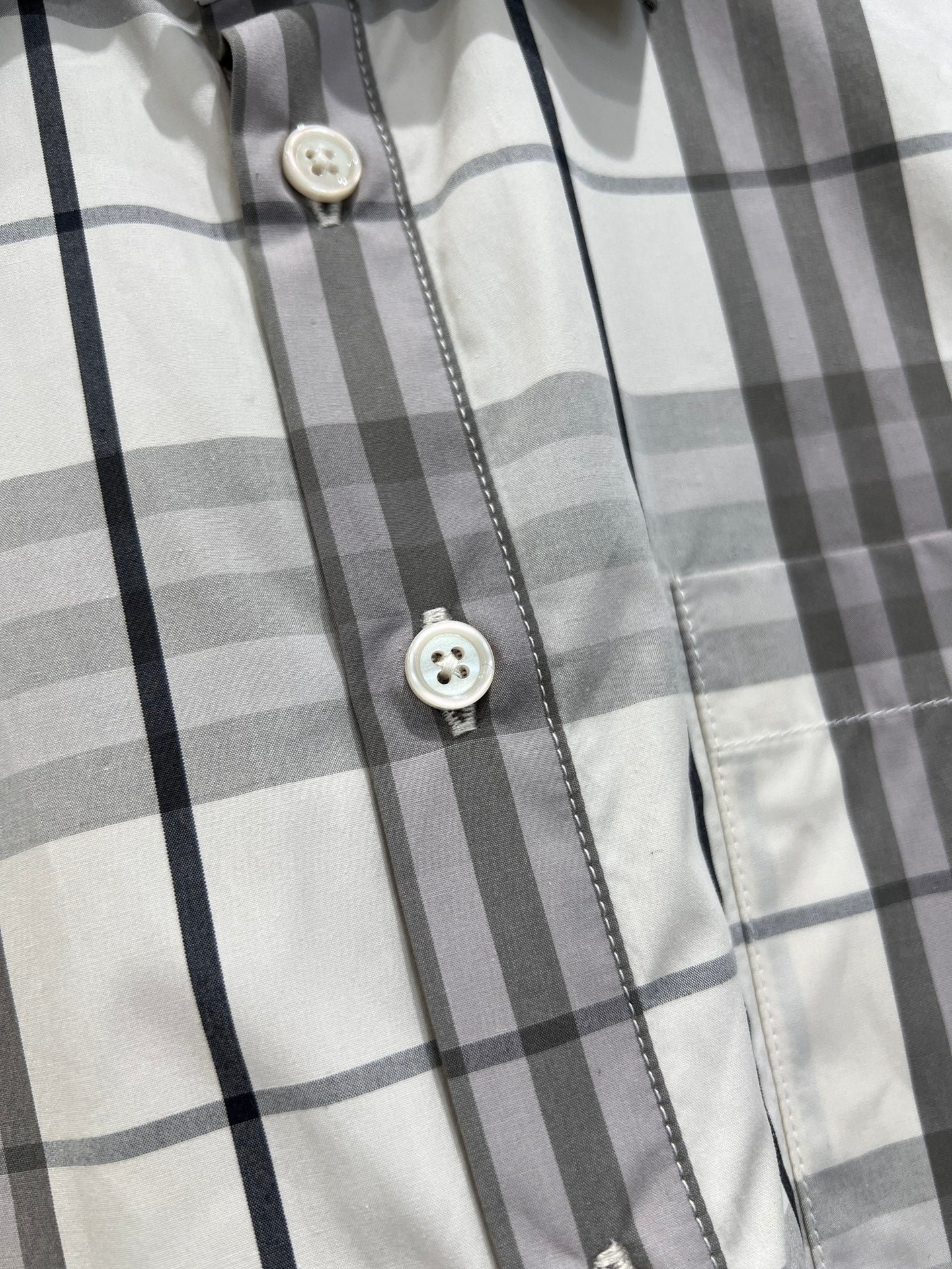 25Ss Spring and Summer New Plaid Lapel Short Sleeve Shirt + Elastic Waist Shorts Set