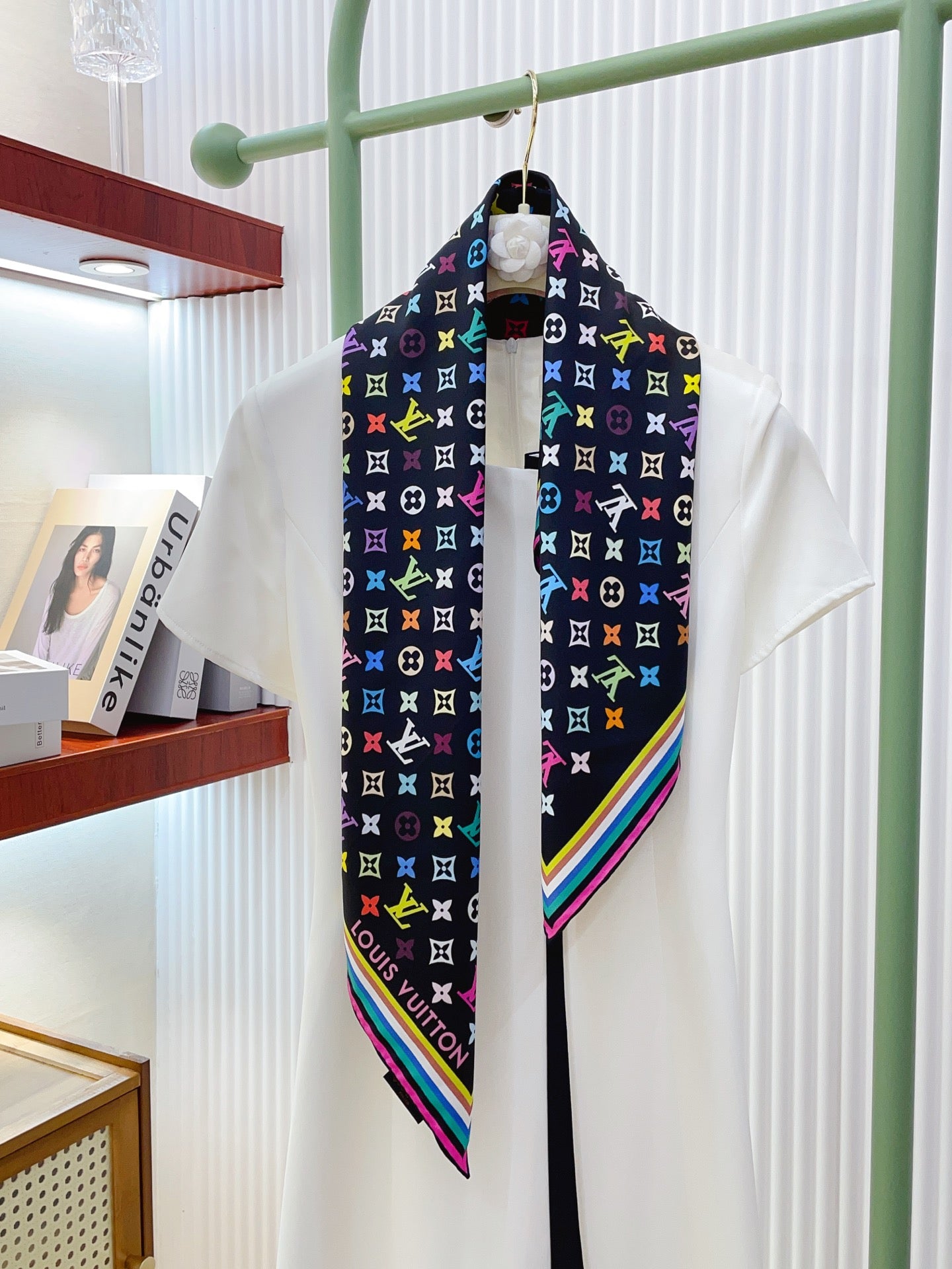 25 Sommer neuer quadratischer Schal aus Twill-Seide