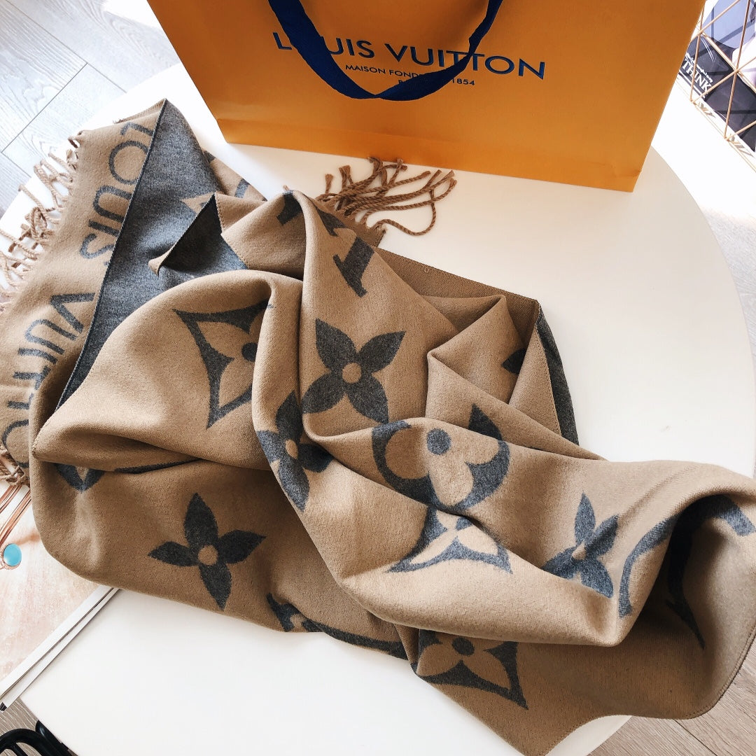 25 Summer new double-sided jacquard long beard scarf