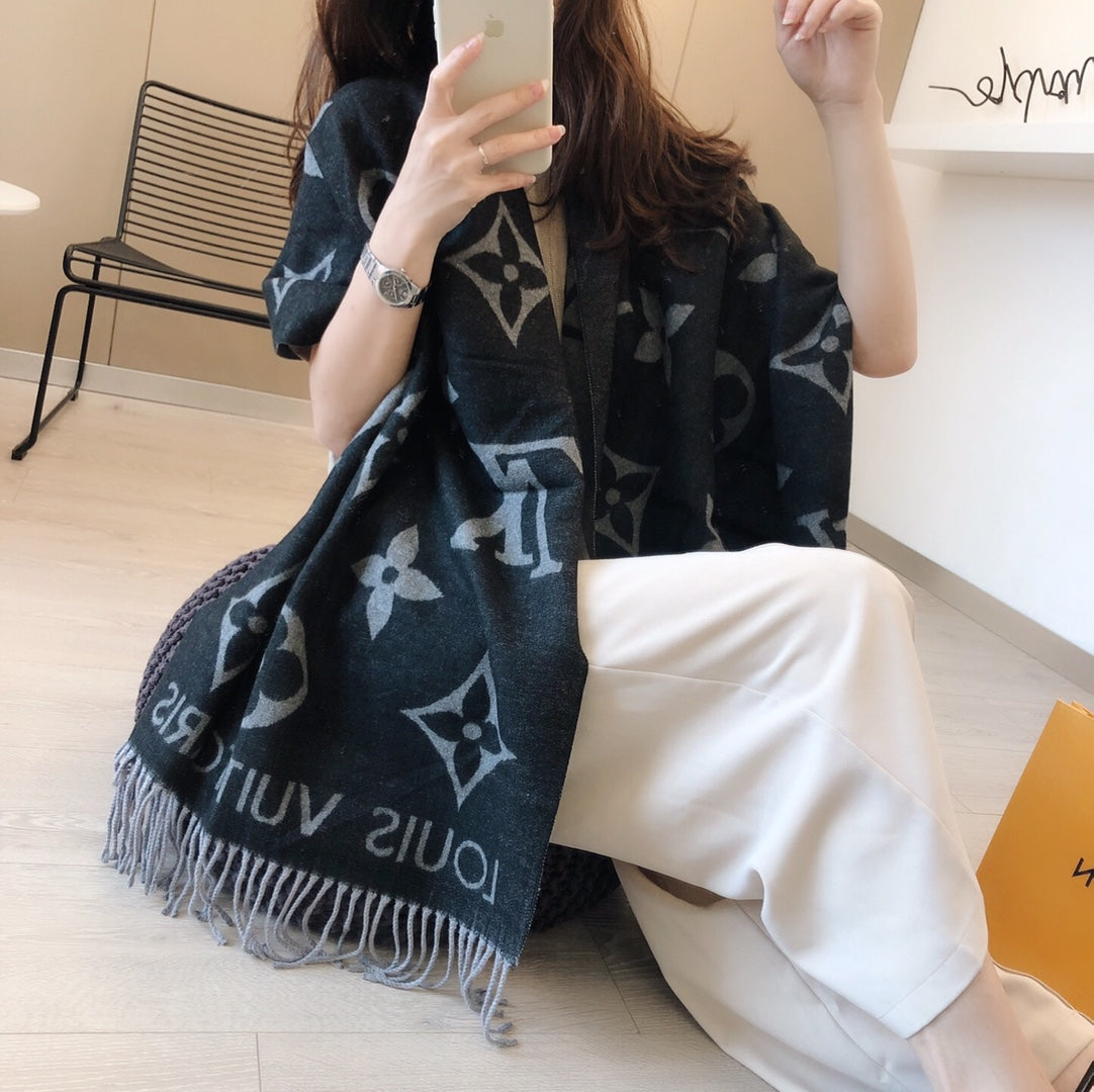 25 Summer new double-sided jacquard long beard scarf