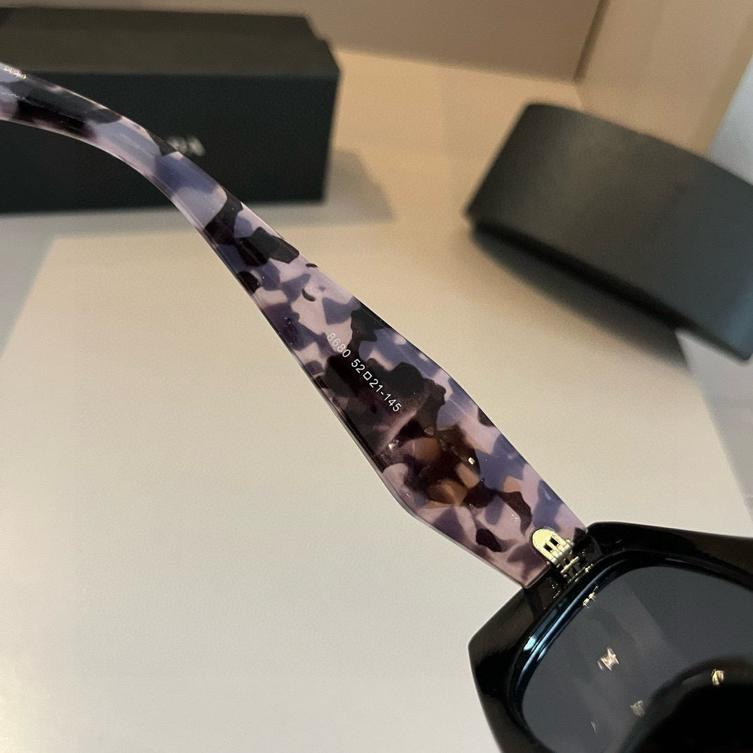 New cat-eye sunglasses