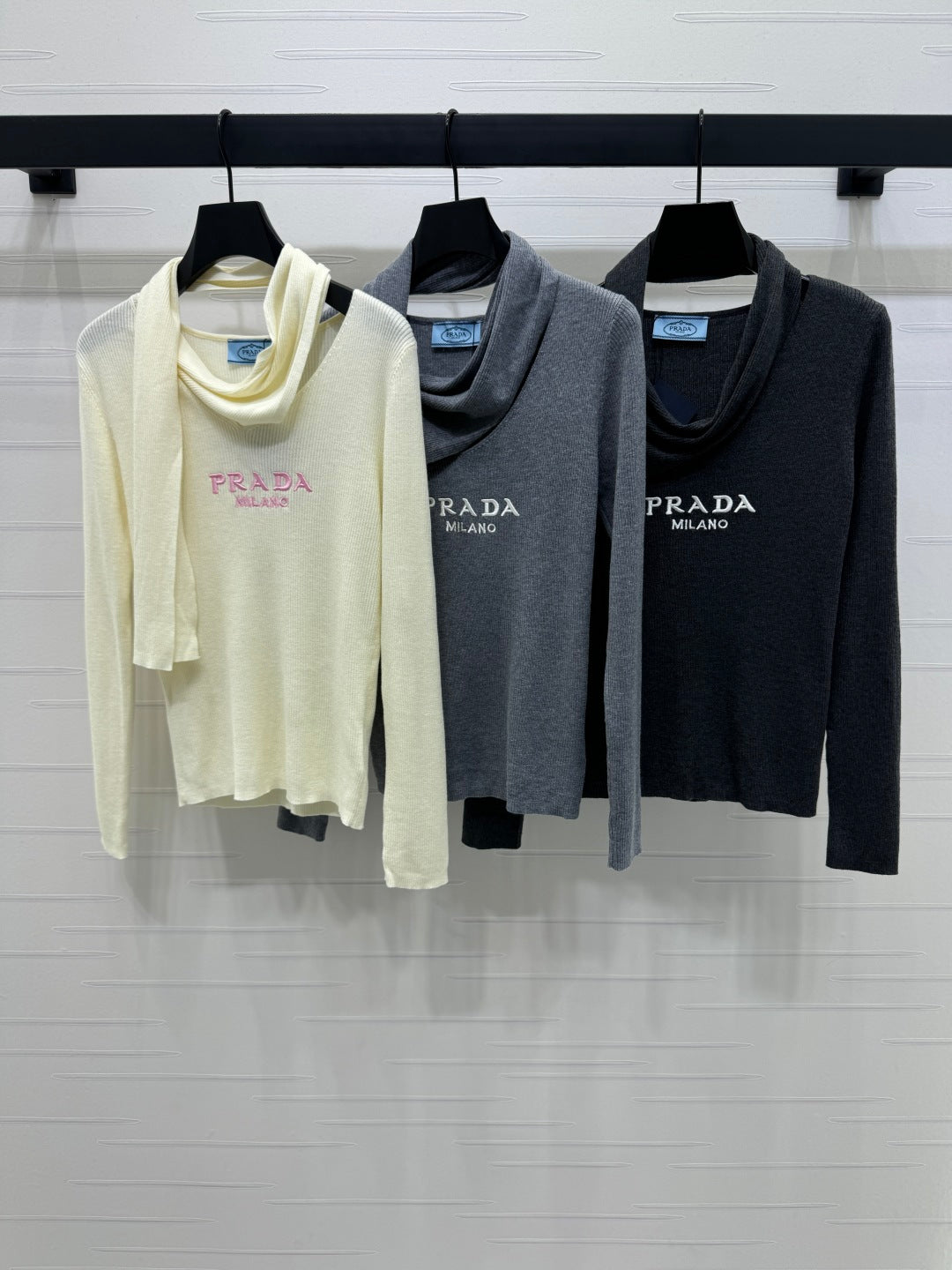 25 Early Autumn New Irregular Neck Knitted Long Sleeve Top
