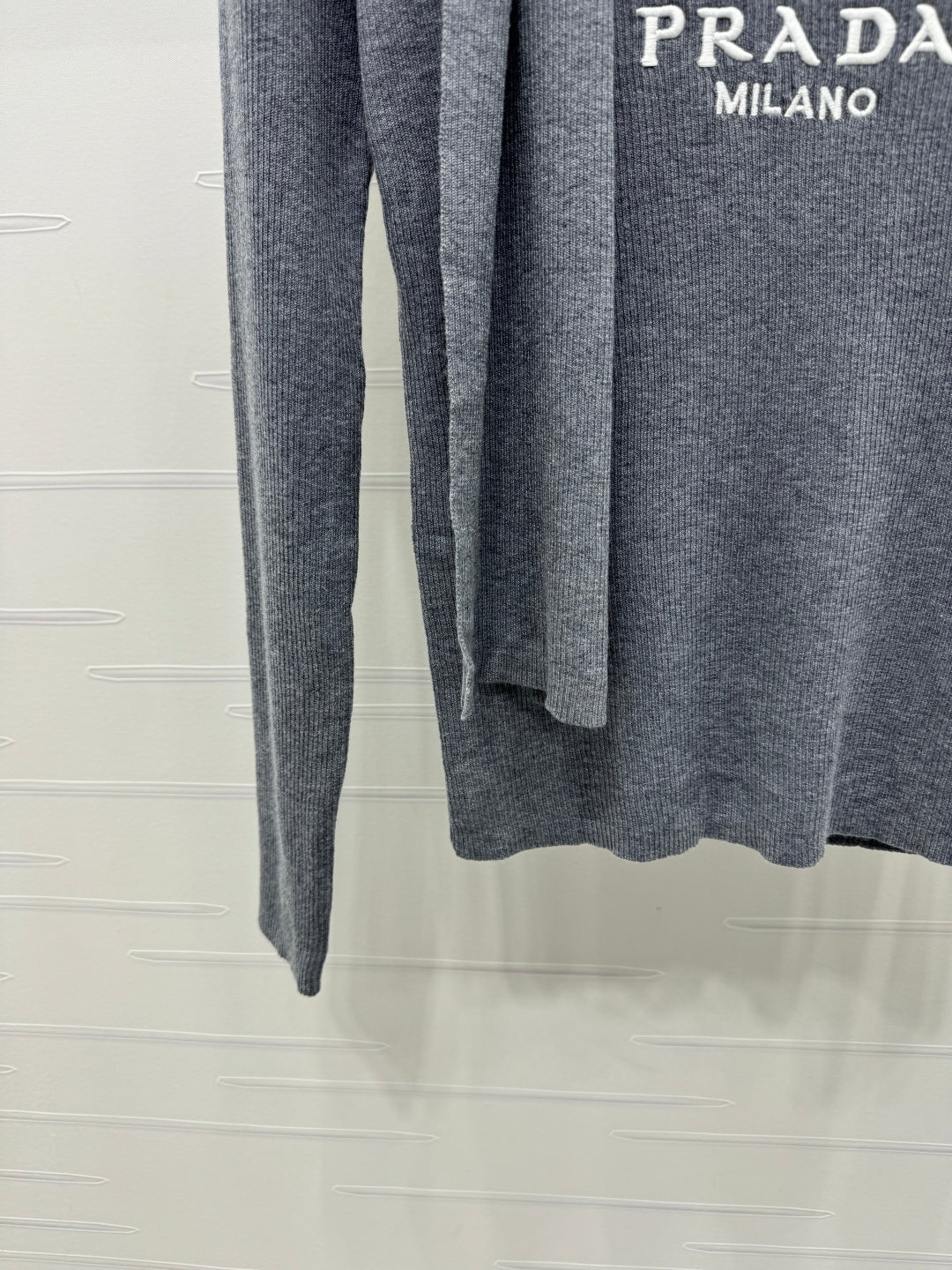 25 Early Autumn New Irregular Neck Knitted Long Sleeve Top
