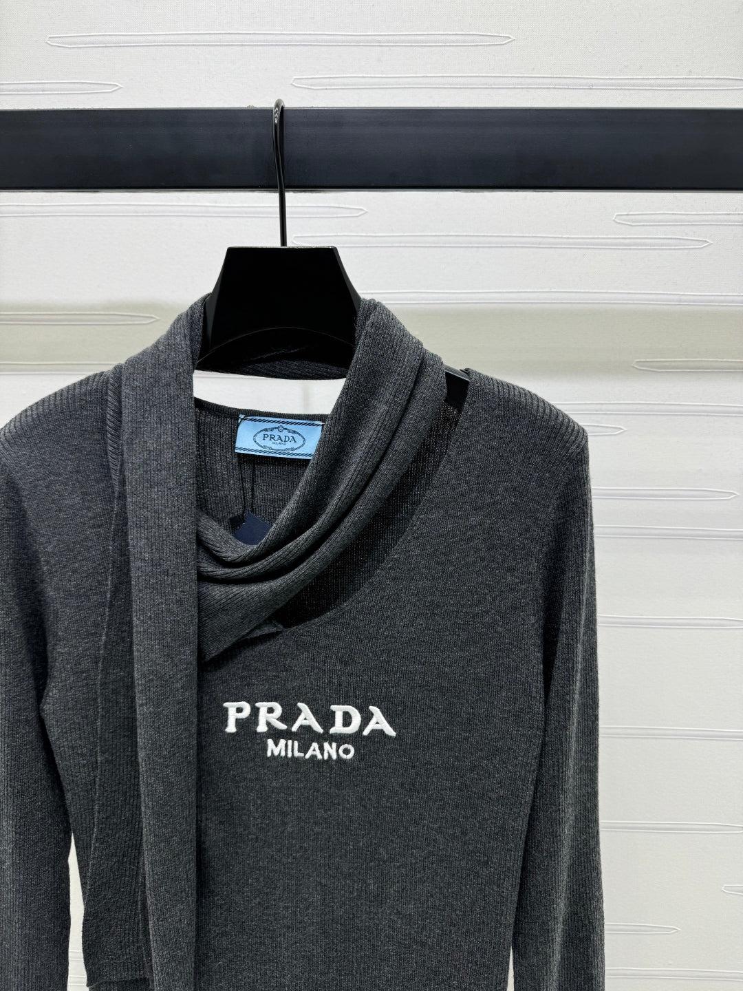 25 Early Autumn New Irregular Neck Knitted Long Sleeve Top
