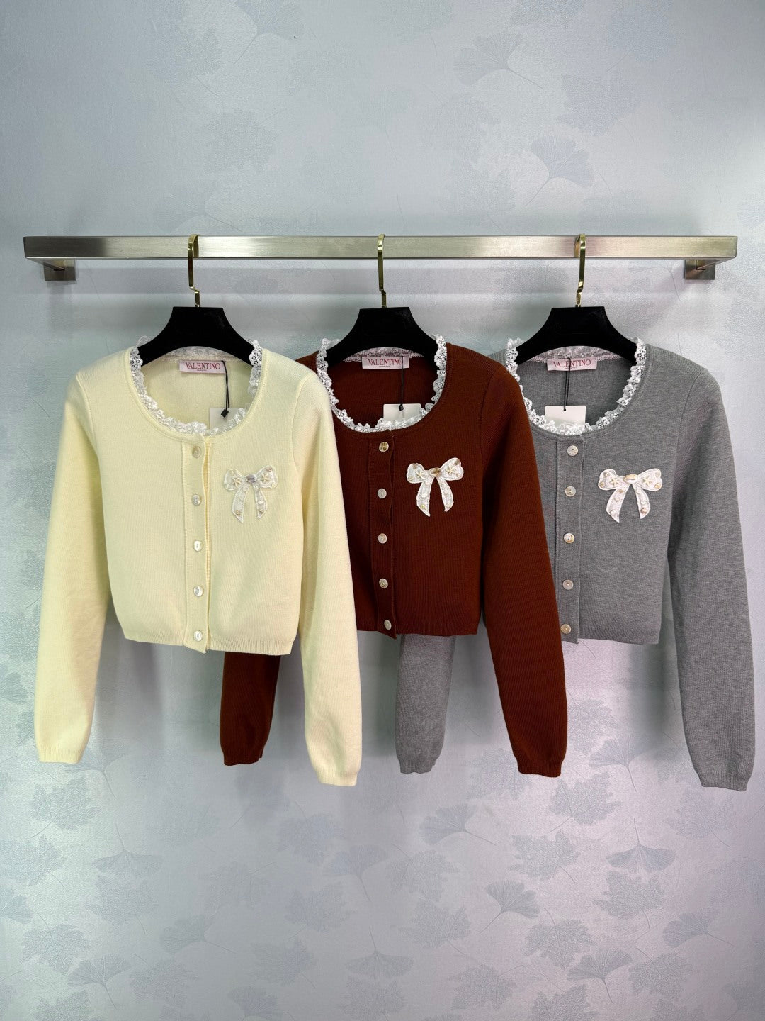25 Early Autumn New Bow Knitted Cardigan