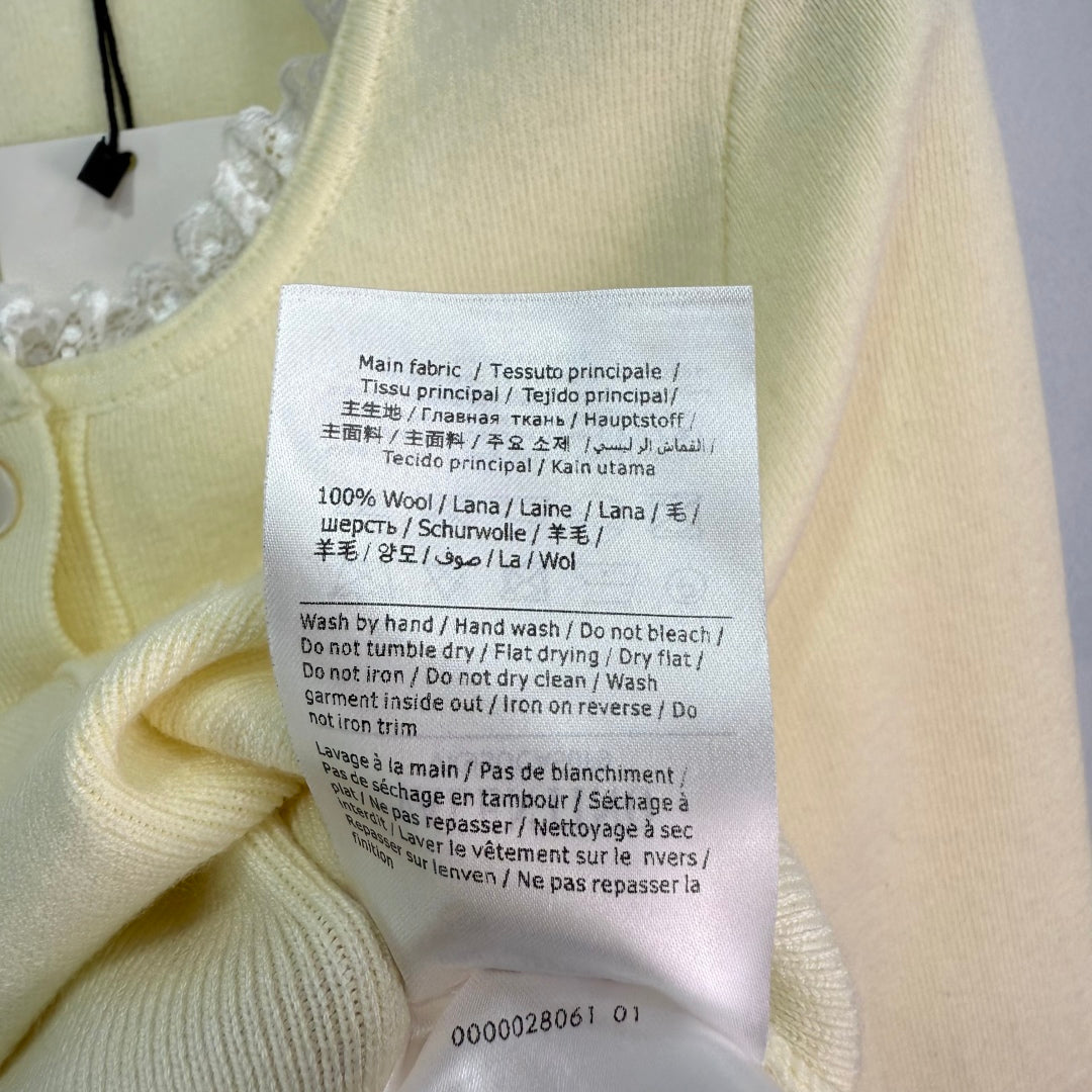 25 Early Autumn New Bow Knitted Cardigan