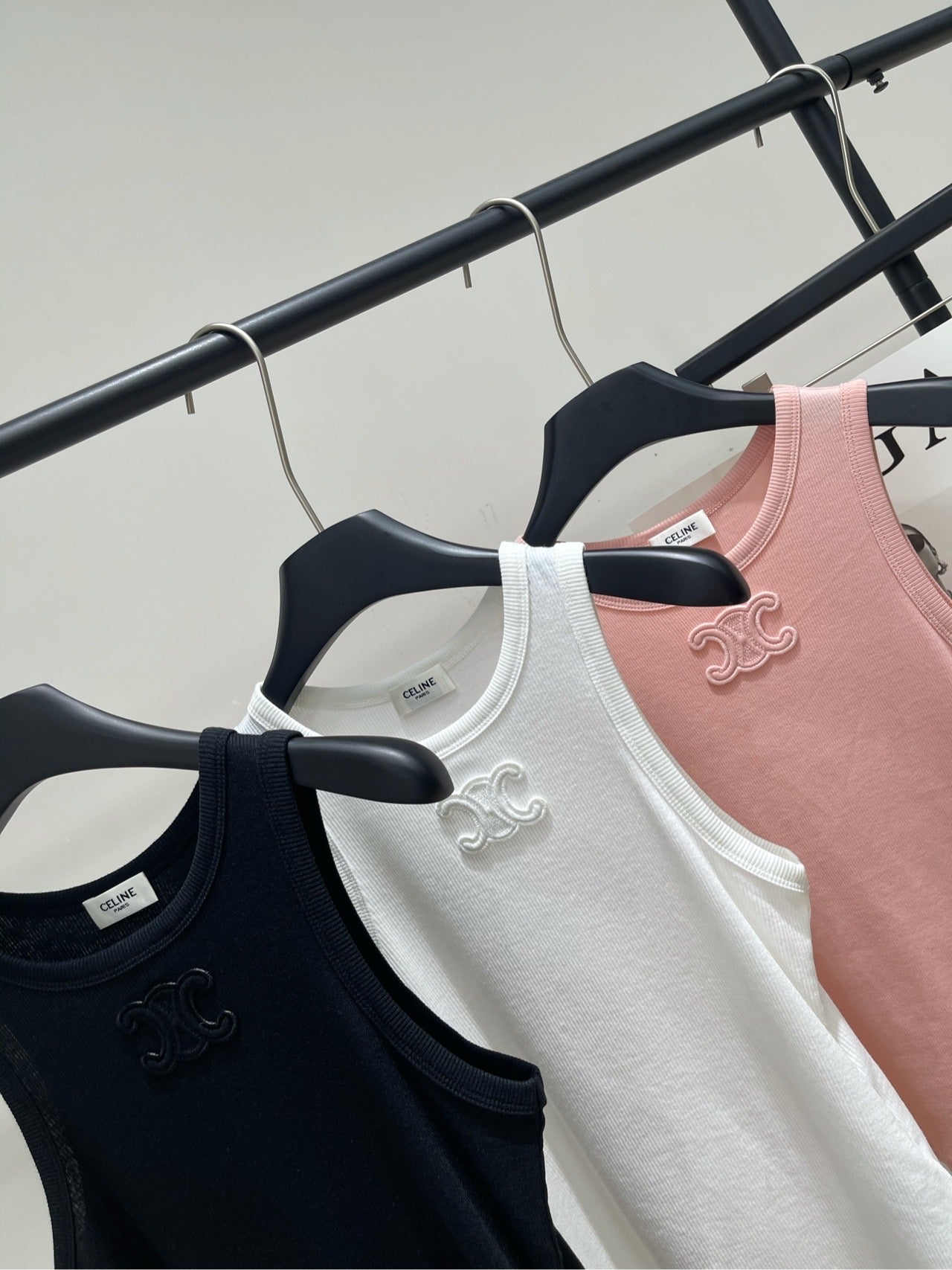 Classic tricolor logo vest