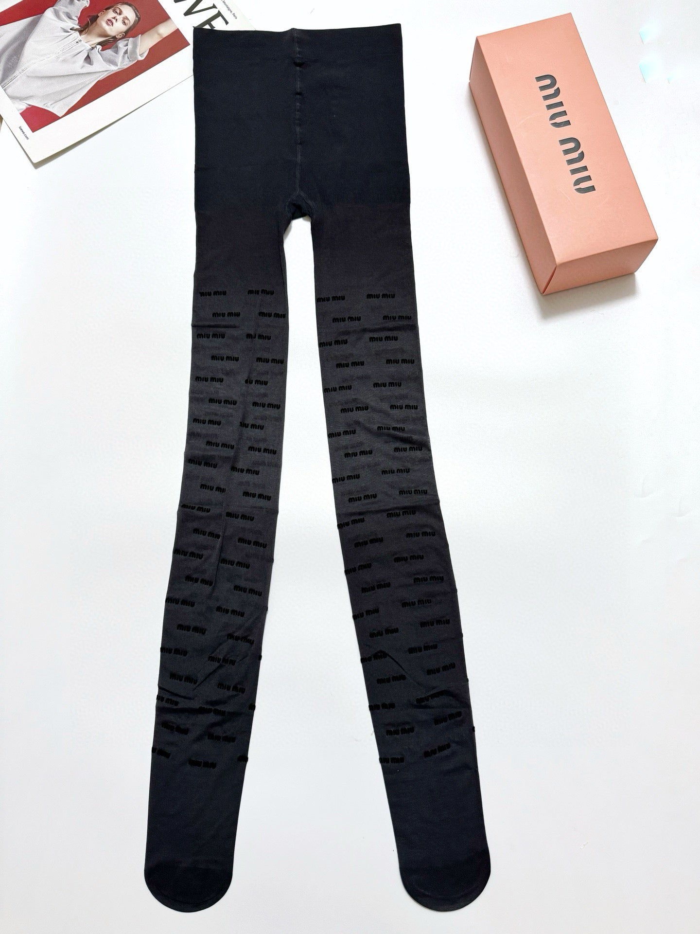 M Classic flocked letter stockings