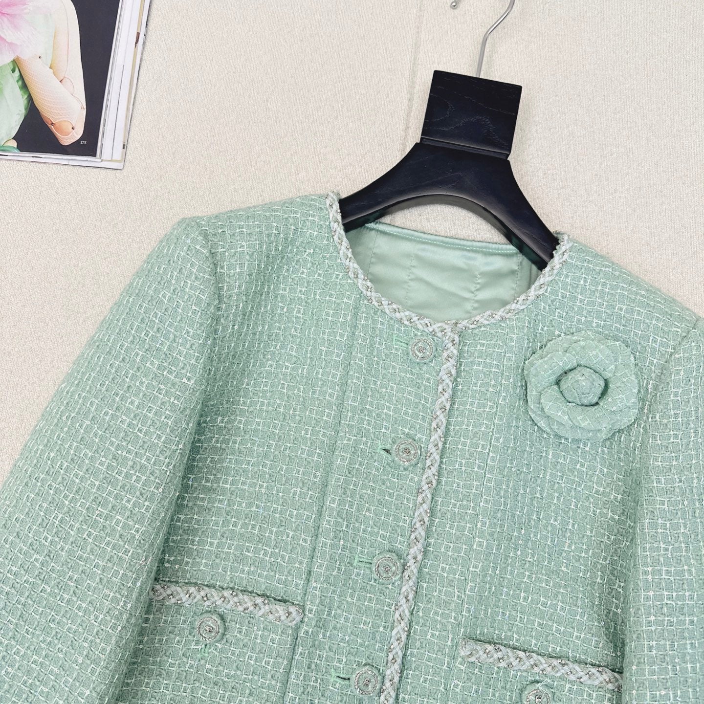 C 25 Mint green woven woolen coat