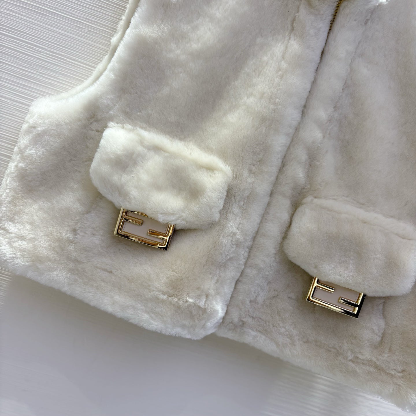 Fi 25 Merino fur vest
