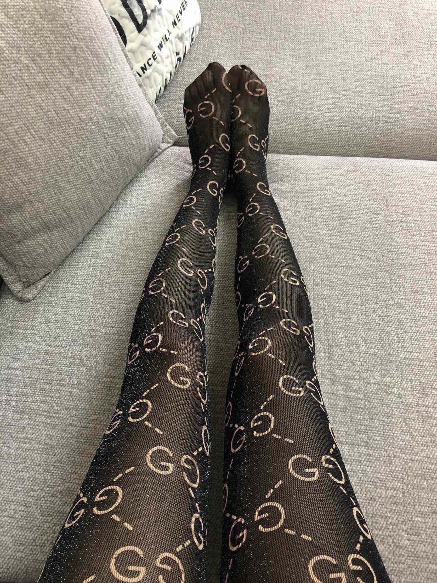 G New pantyhose
