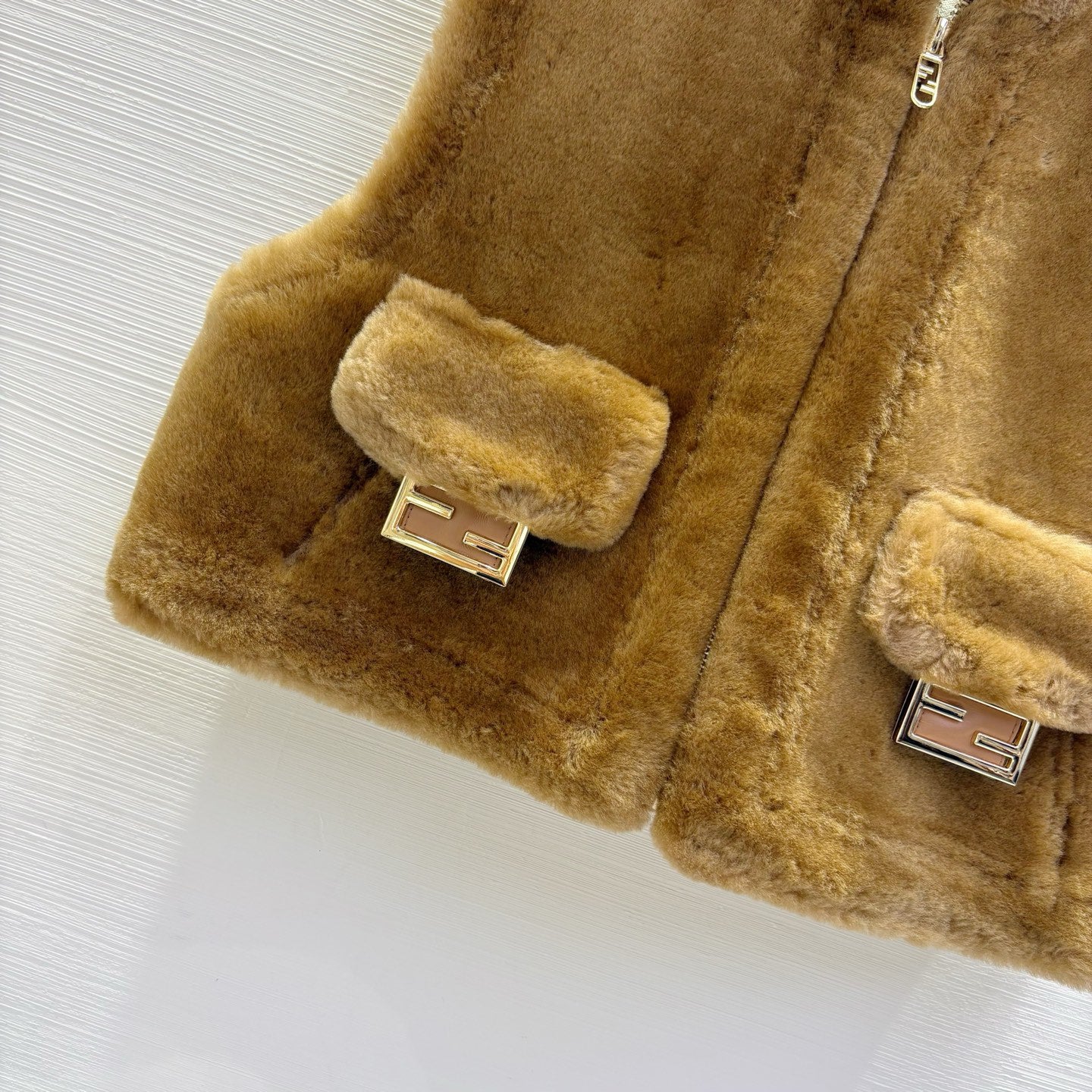 Fi 25 Merino fur vest