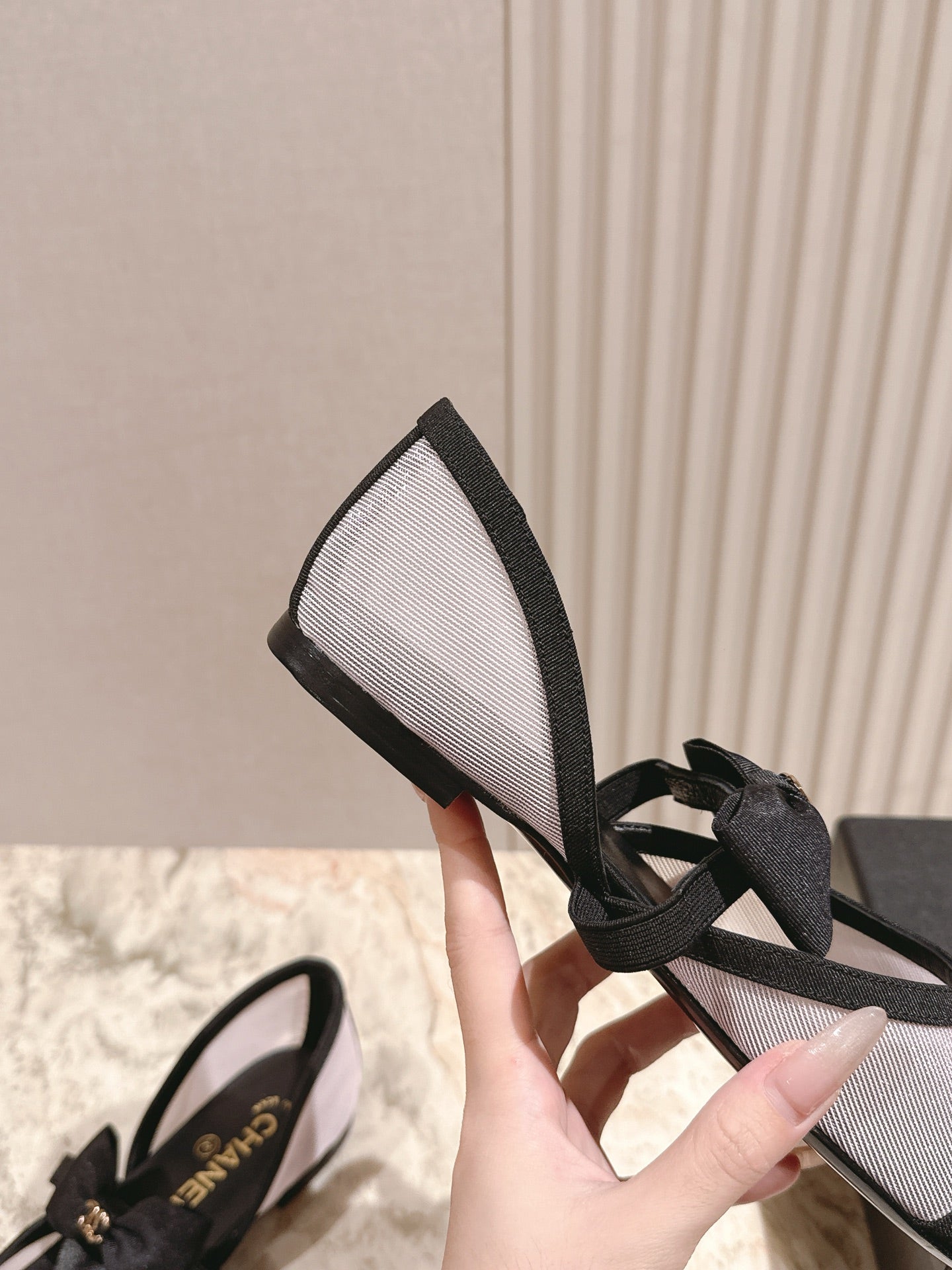 C 25 New Mary Janes